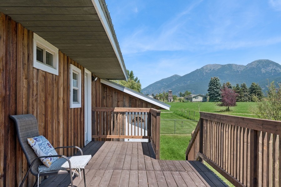 541 Creston Hatchery Road