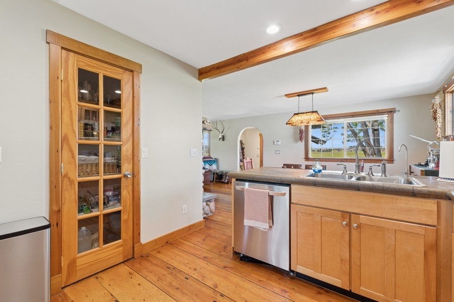 541 Creston Hatchery Road