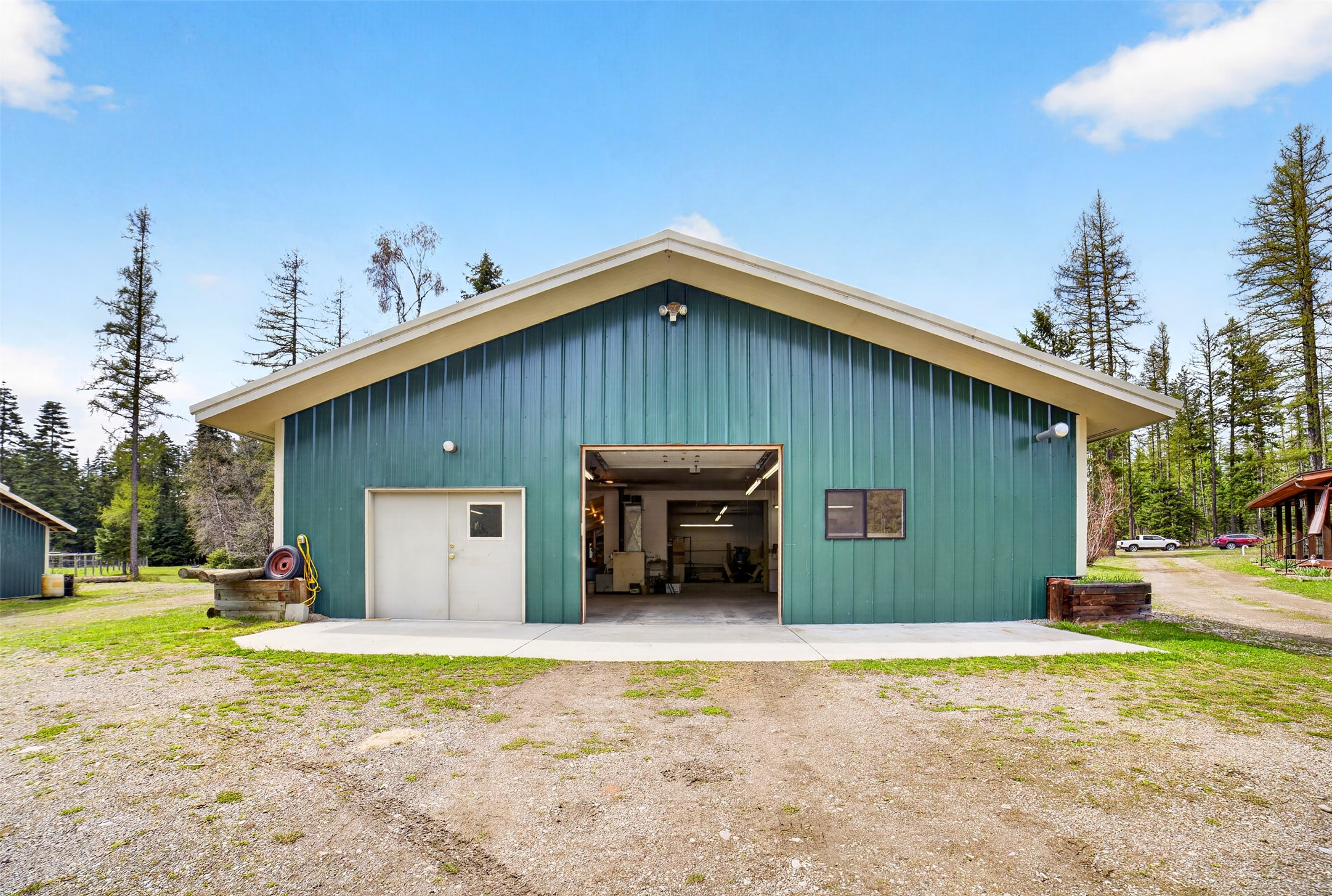 3820 Foothill Road