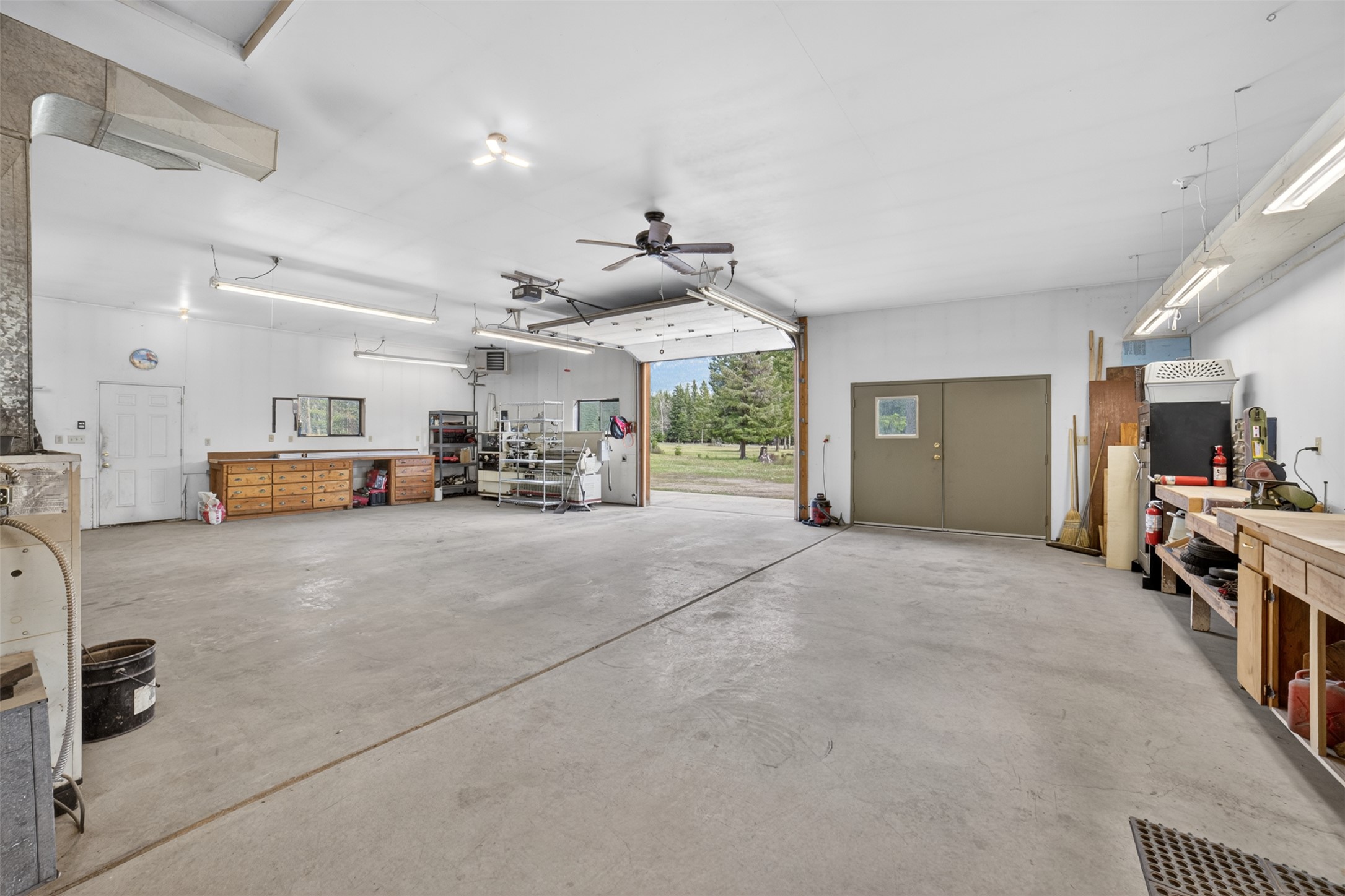 3820 Foothill Road