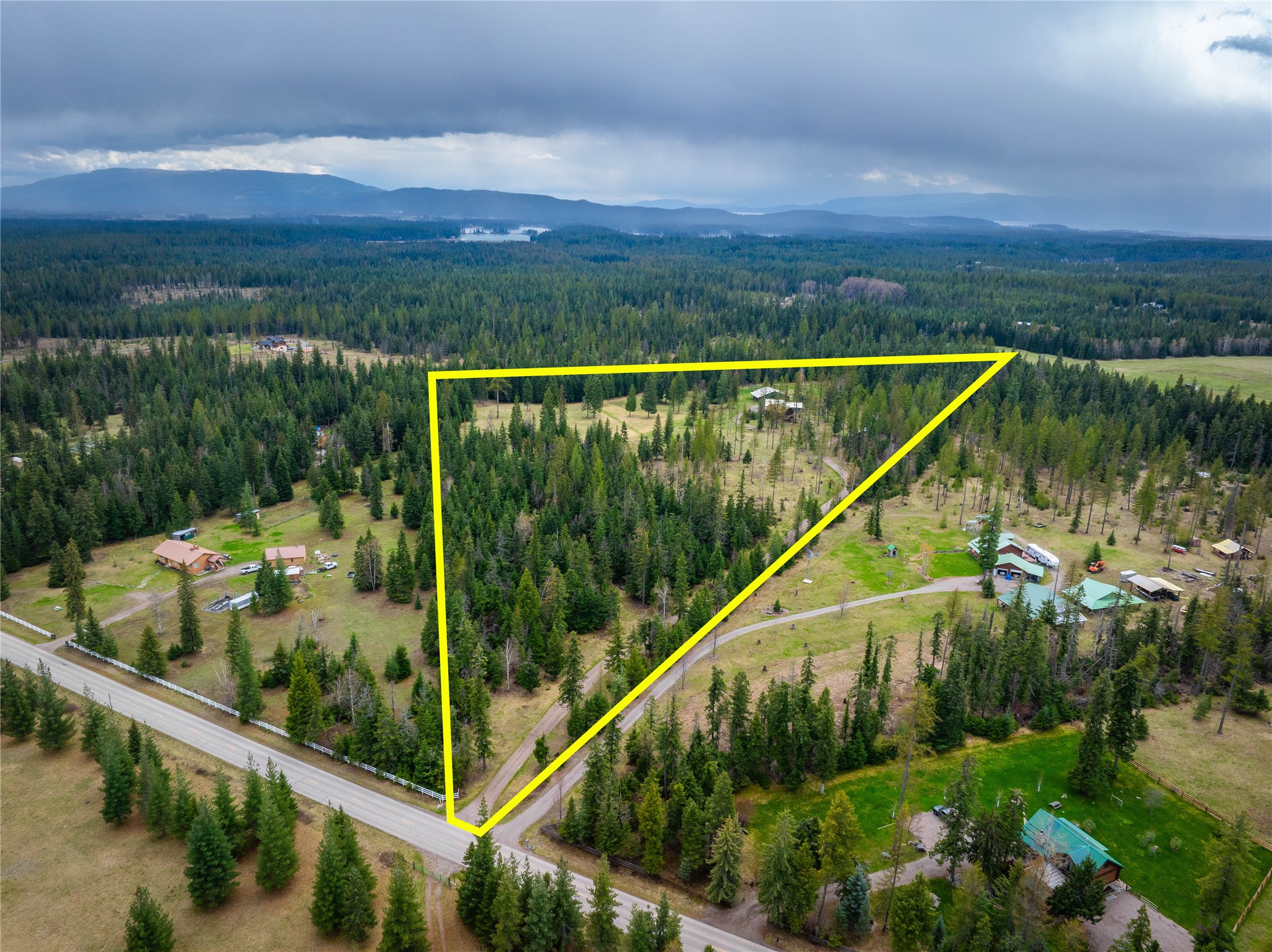3820 Foothill Road