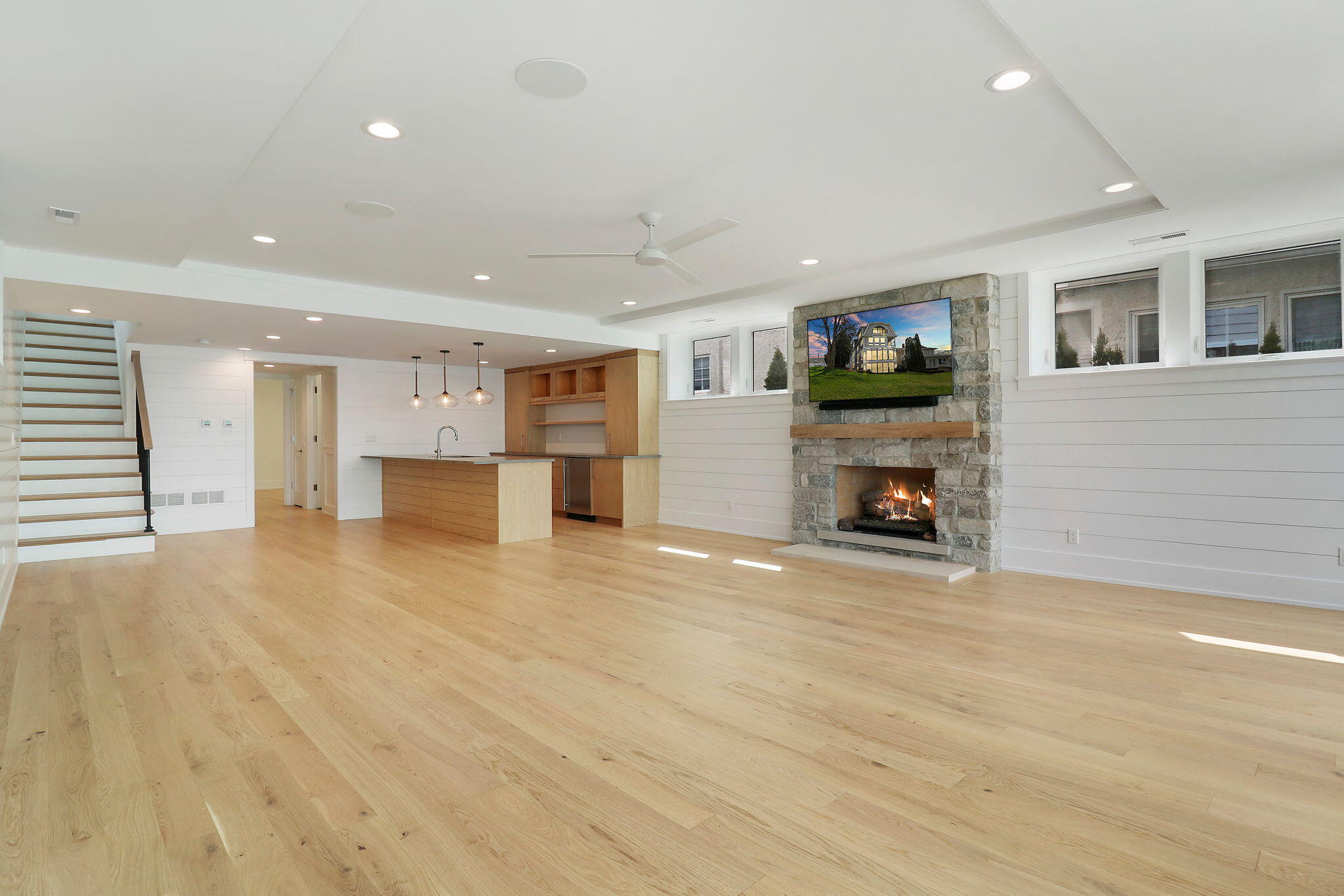 458 Harvard Ave