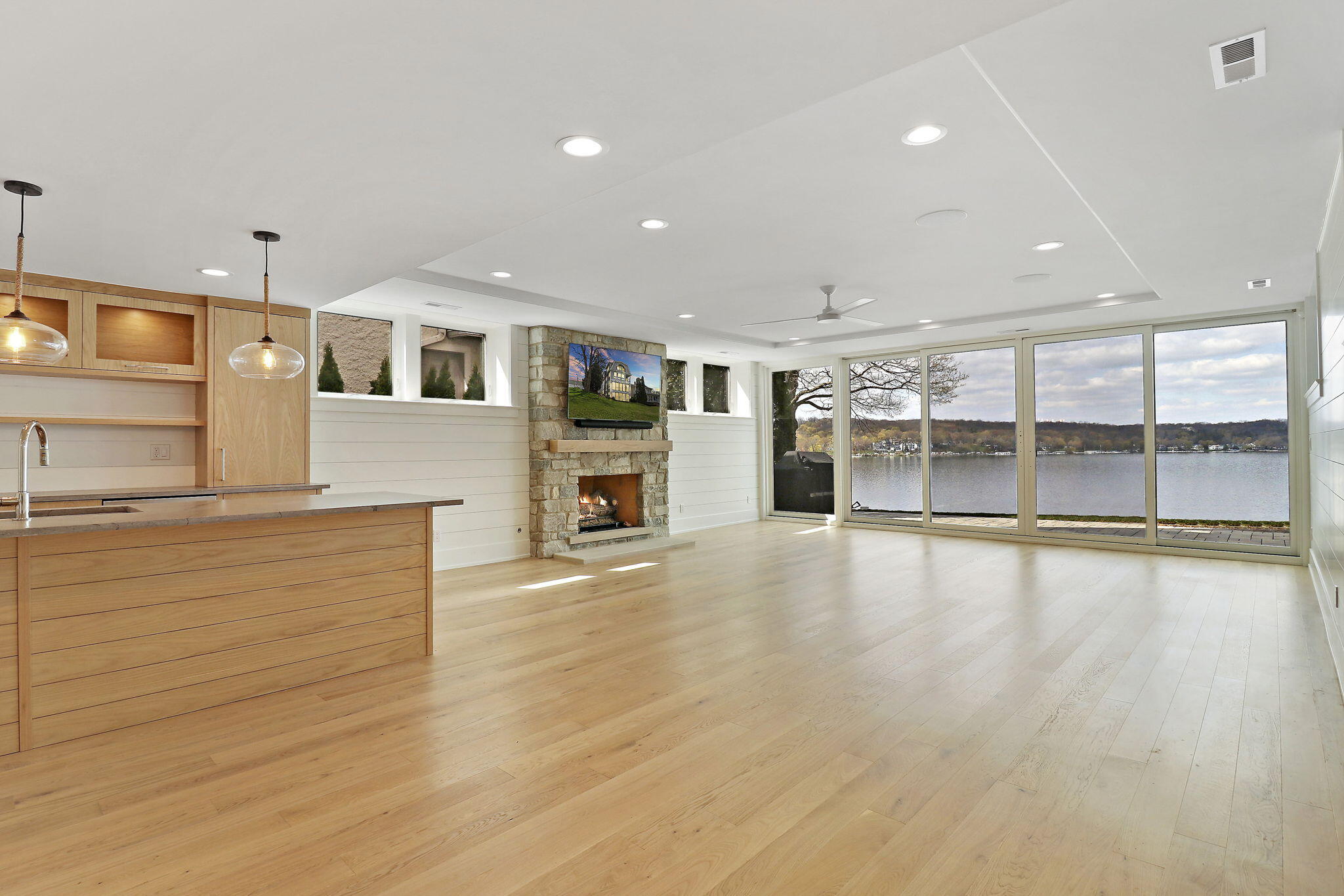 458 Harvard Ave