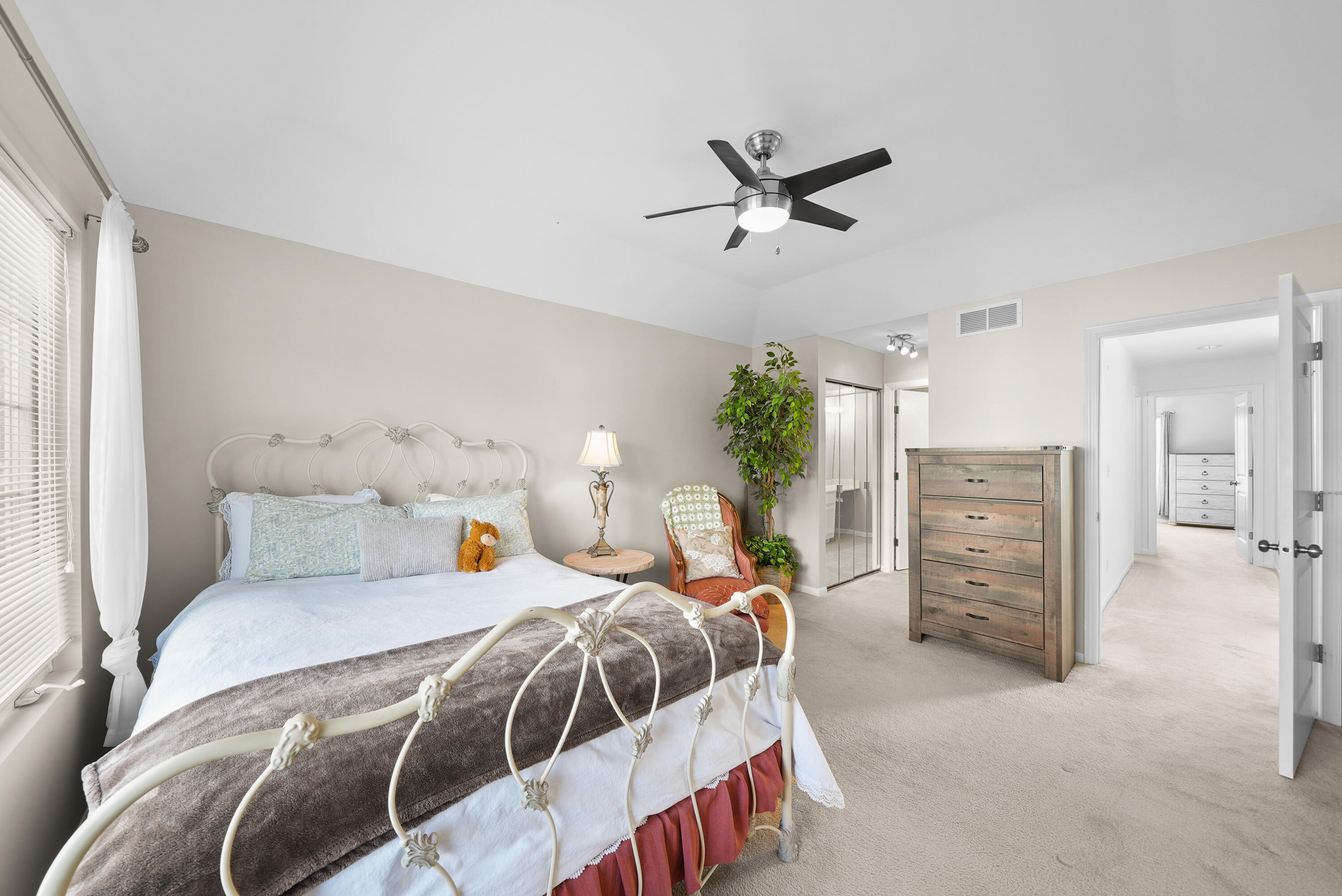 1654 Woodland Dr 12-55