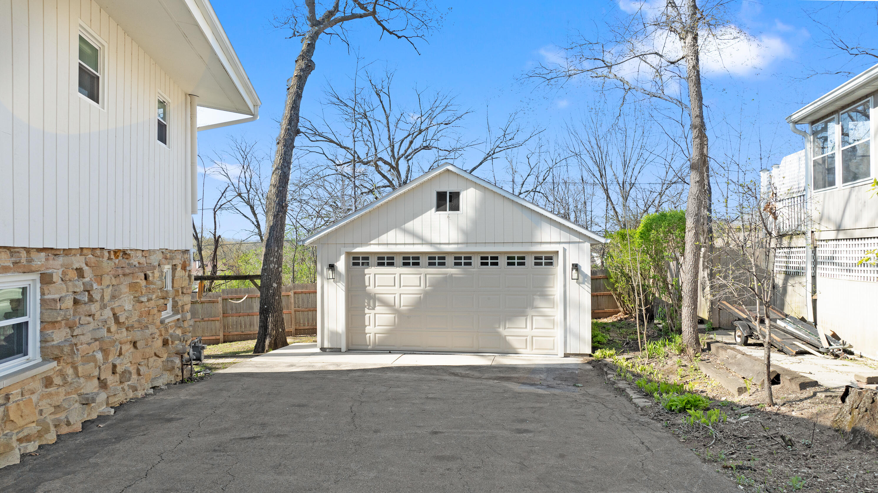 550 Glenview Rd