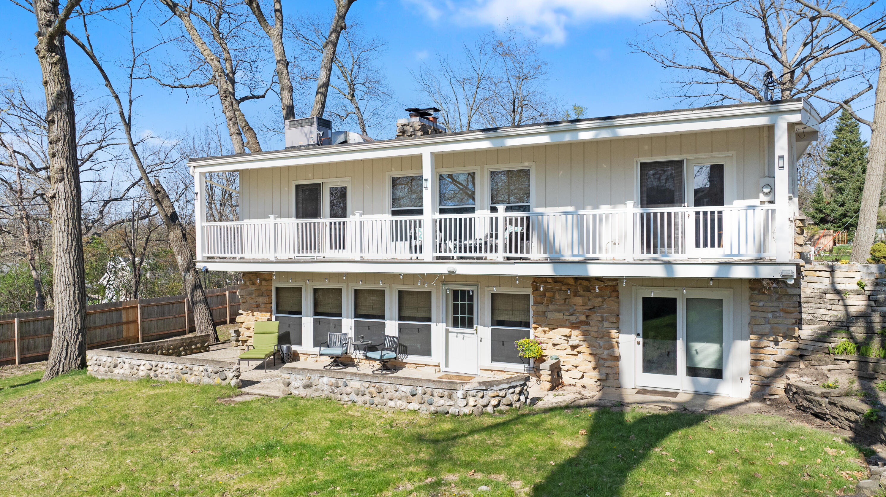 550 Glenview Rd