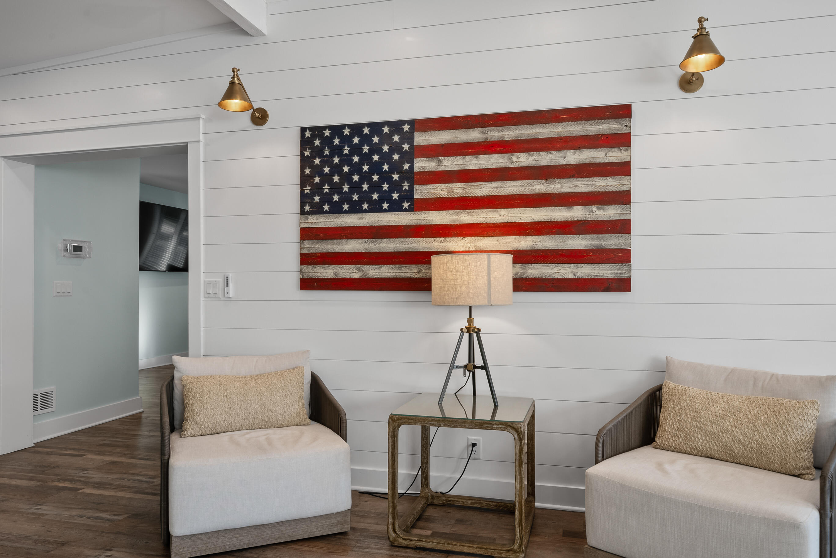 1070 S Lake Shore Dr 1 B2