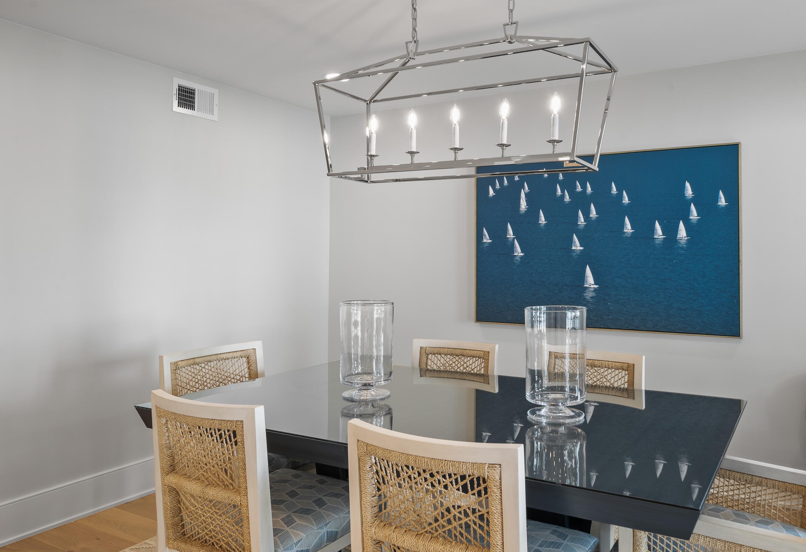 1070 S Lake Shore Dr 1 B2