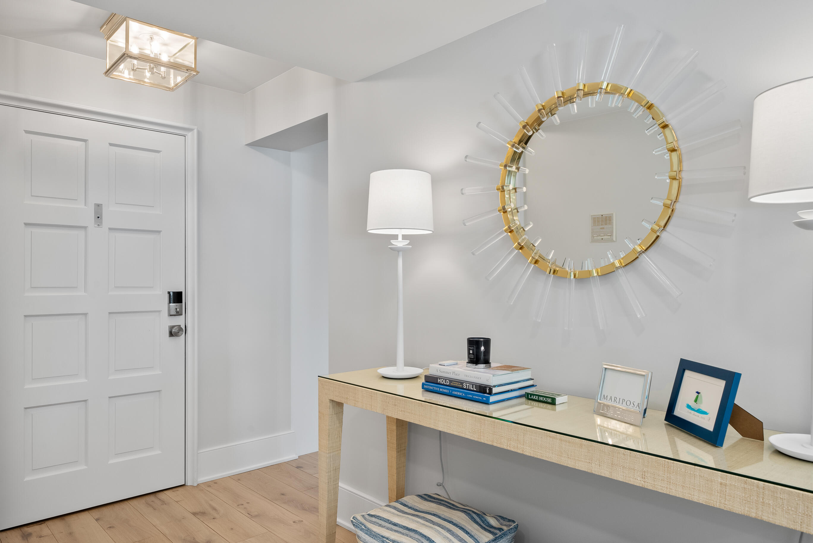 1070 S Lake Shore Dr 1 B2