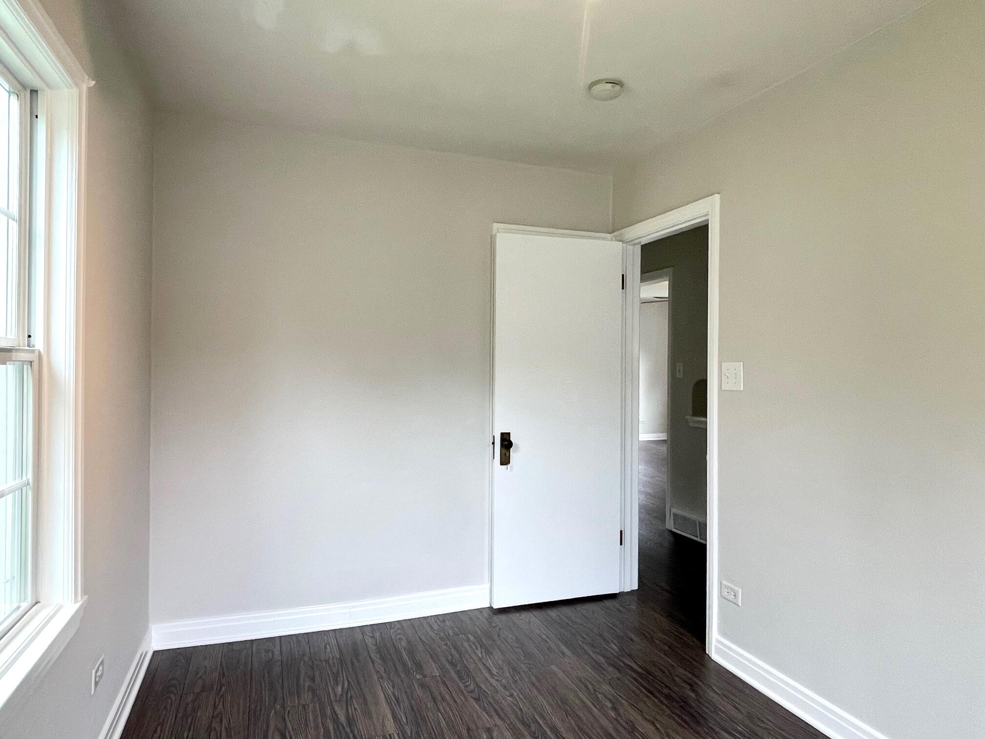 104 Darwin St