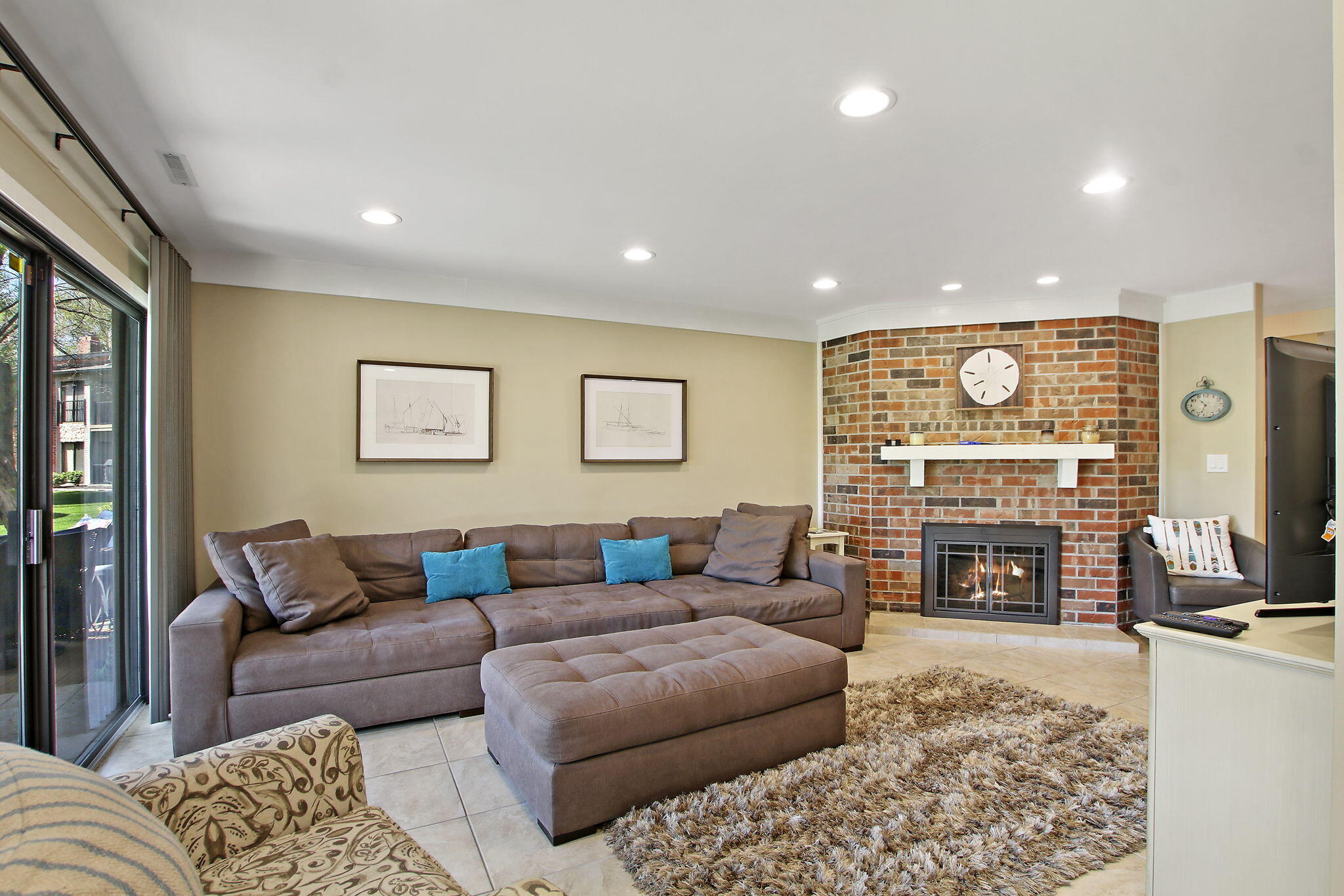 30 Abbey Villa Cir C