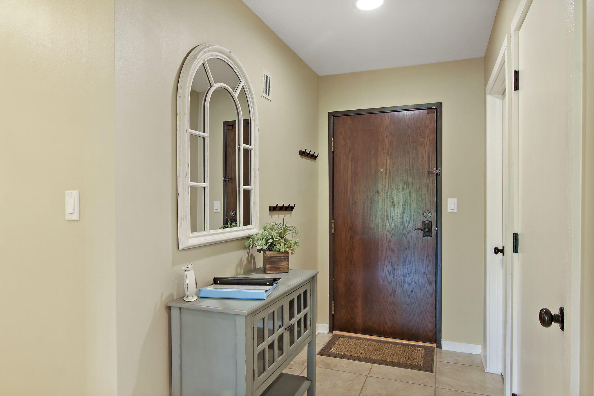 30 Abbey Villa Cir C