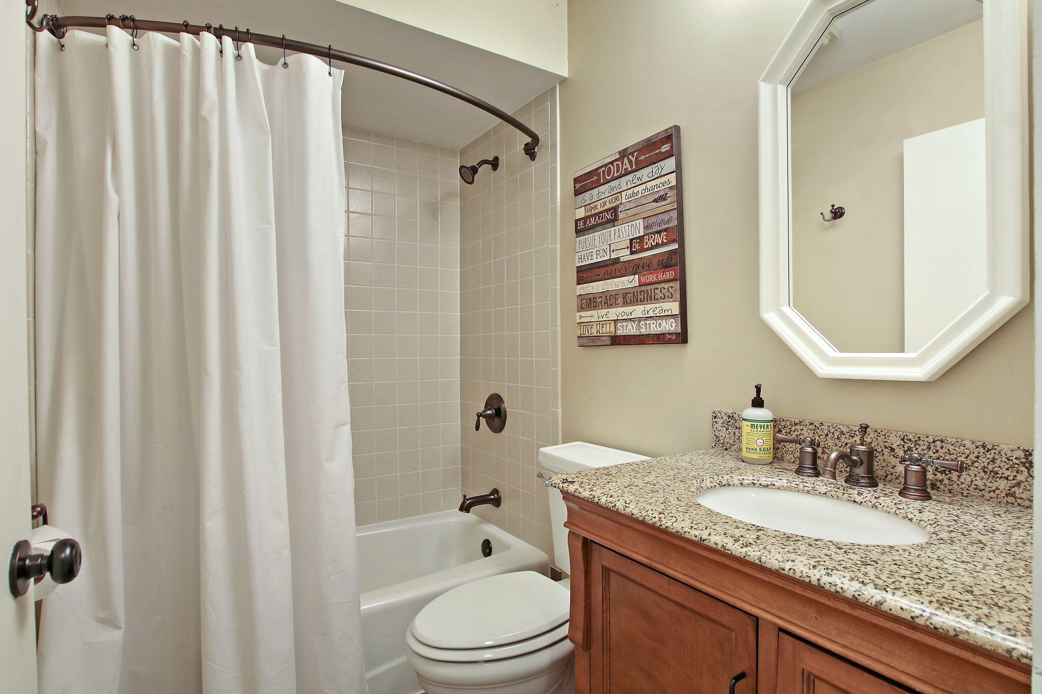 30 Abbey Villa Cir C