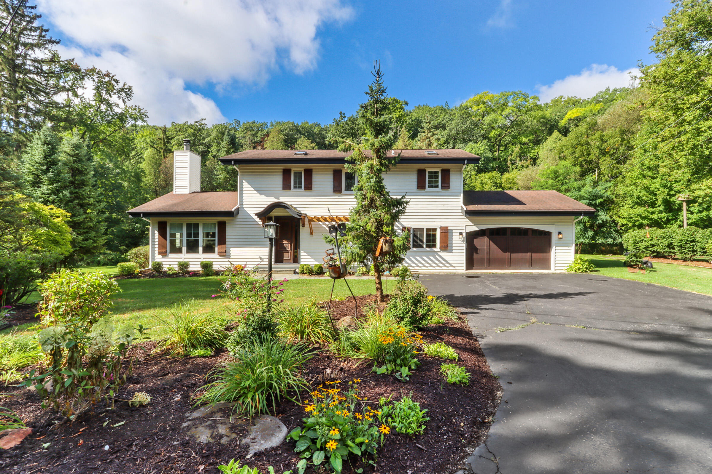 417 N Lower Gardens Rd