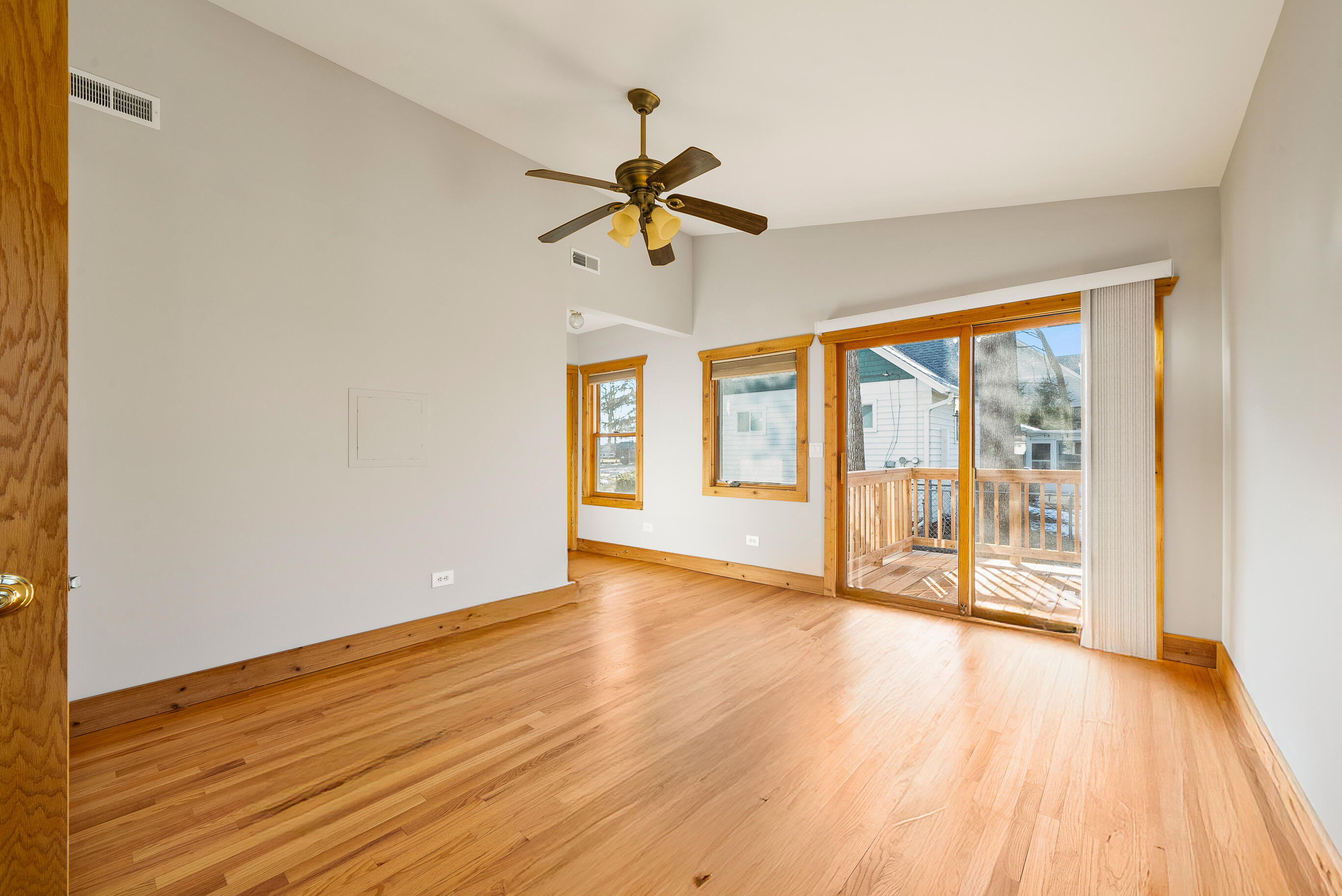 556 Highland Rd