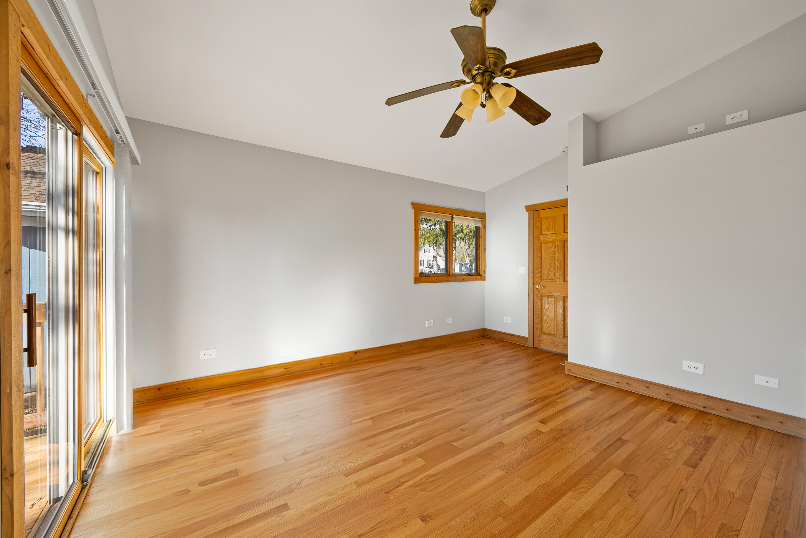 556 Highland Rd