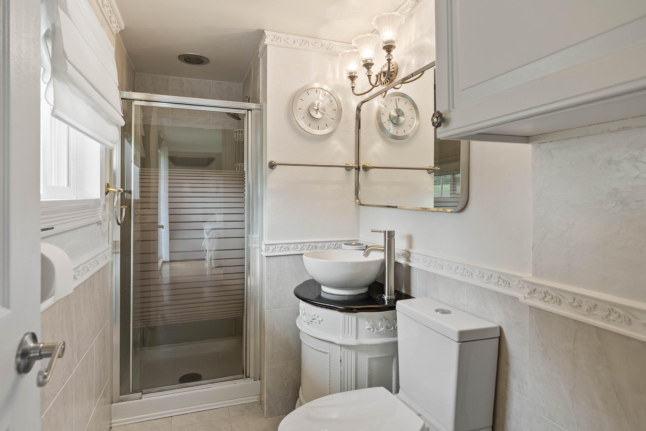 262 Castle Ter