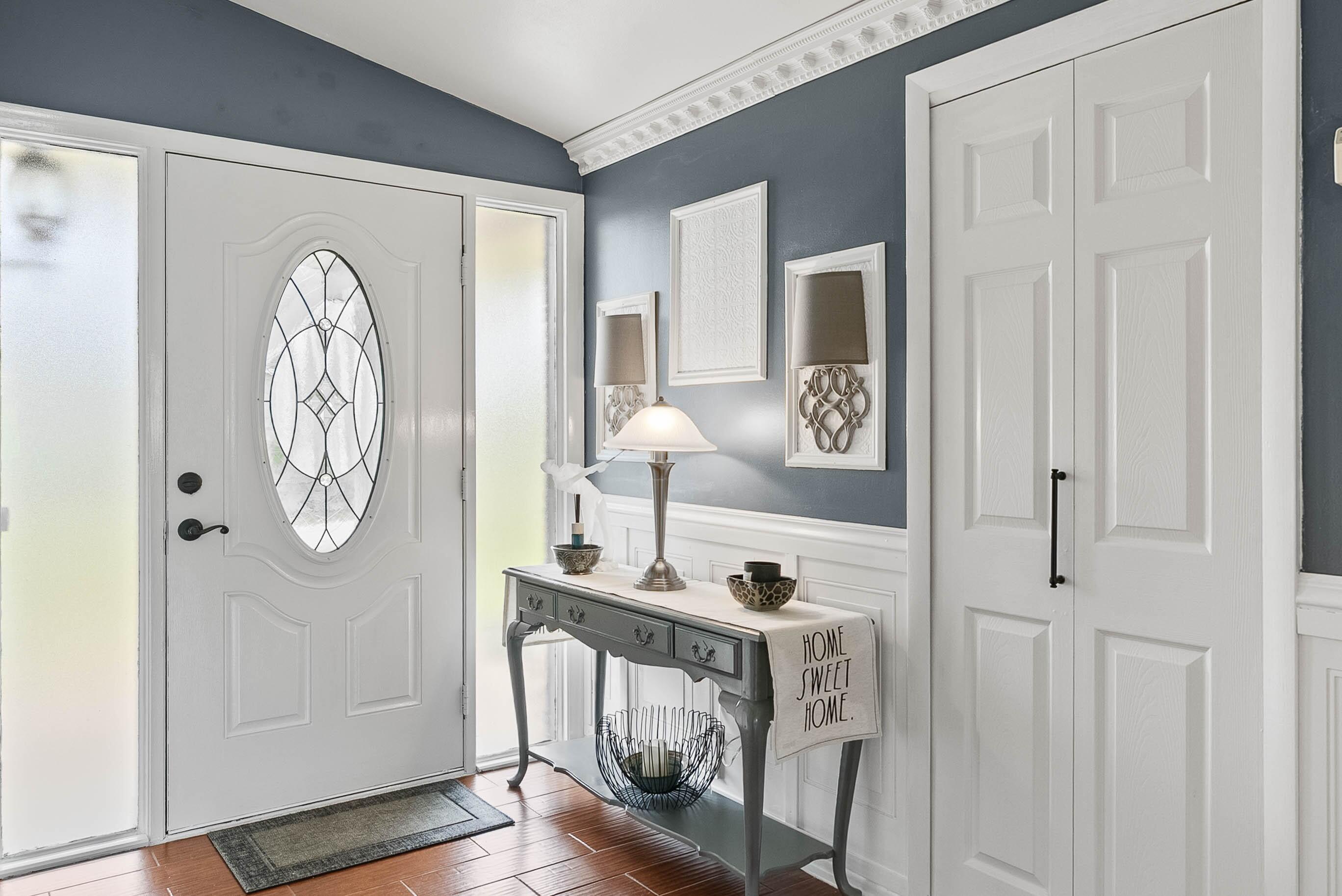 262 Castle Ter