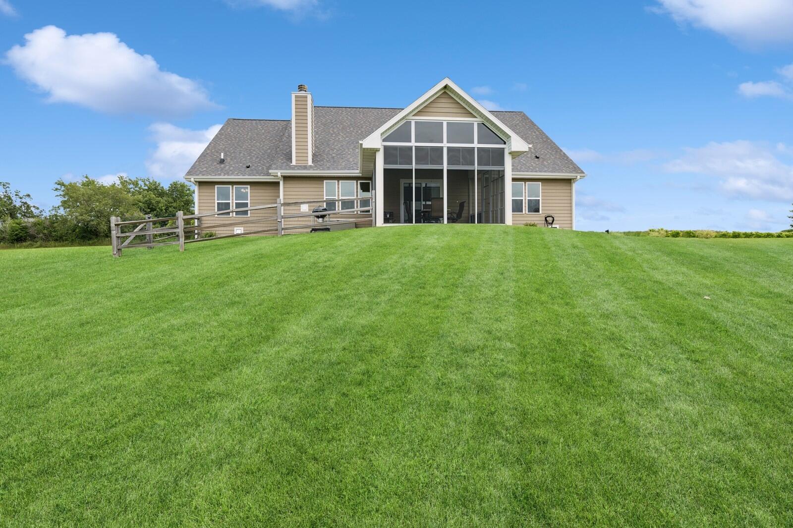 N1451 Maple Ridge Rd