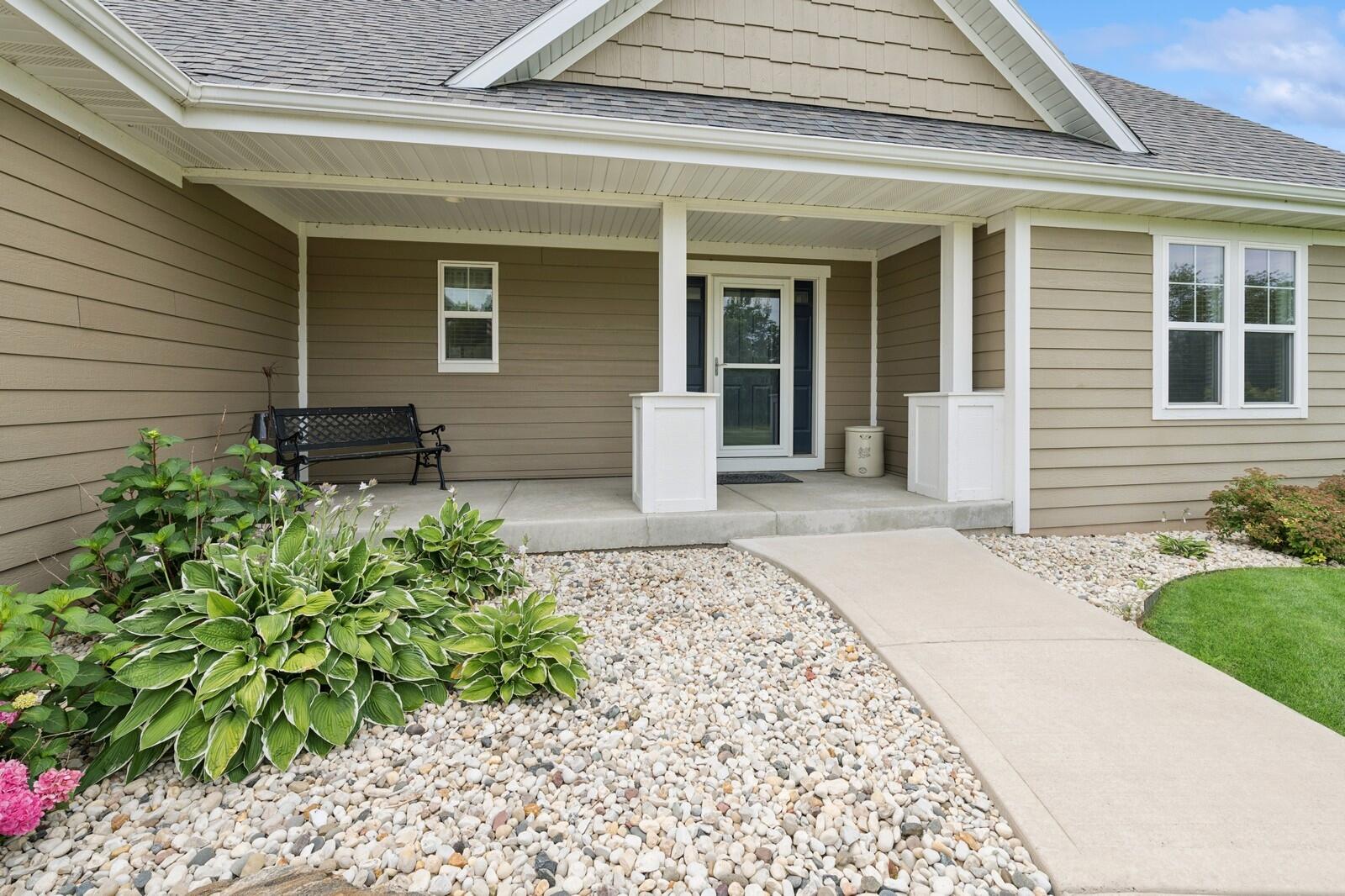 N1451 Maple Ridge Rd