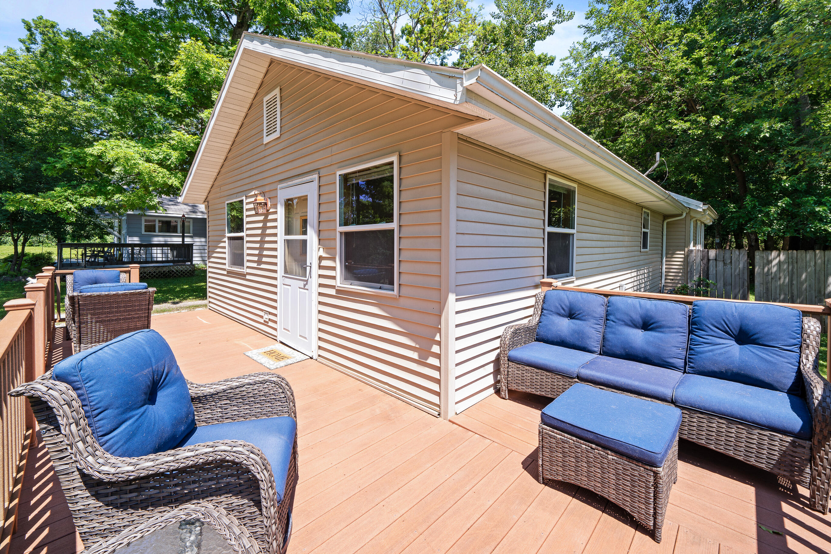 3214 Chicago Club Dr