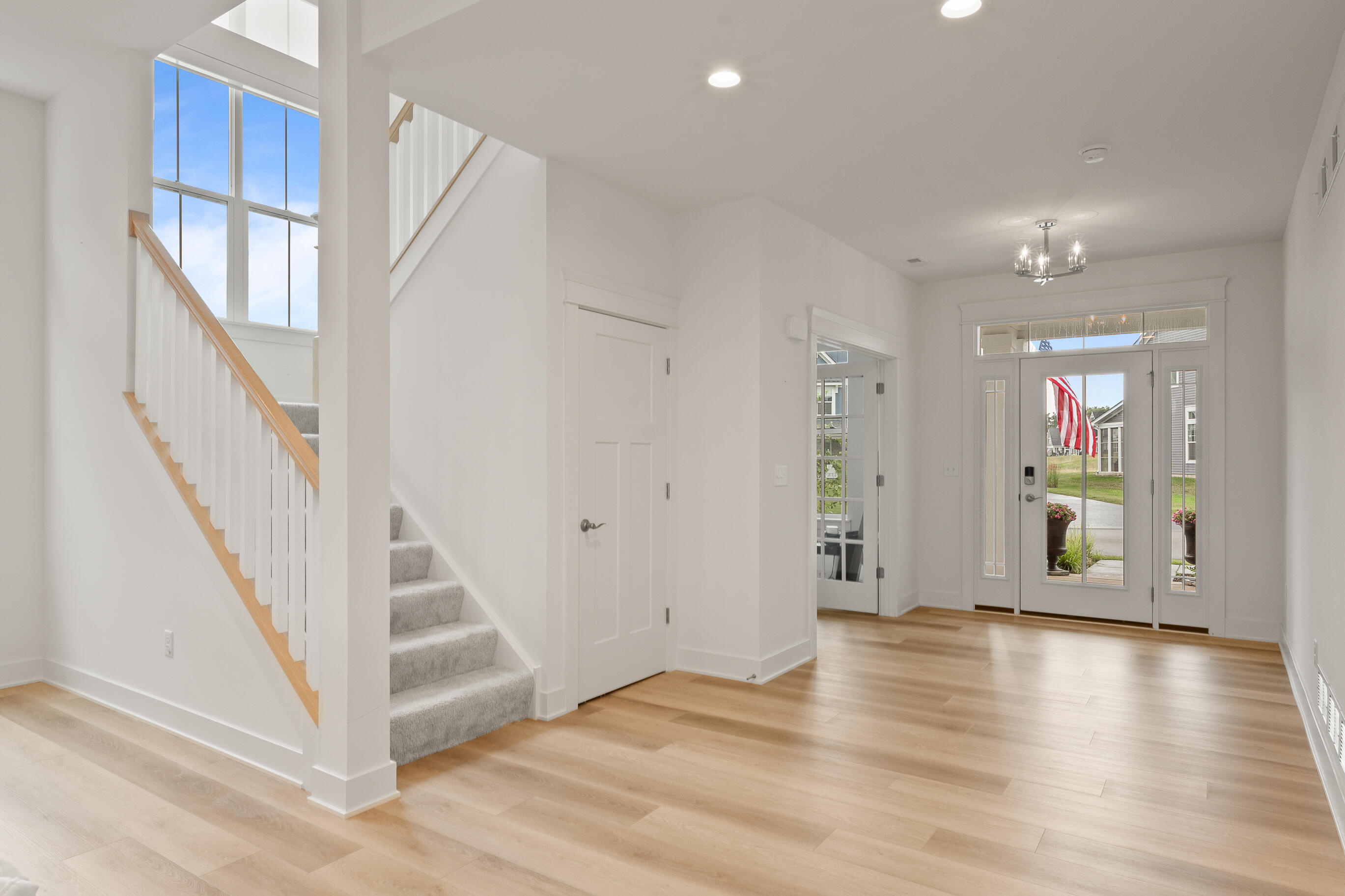 2724 Harbor Ct
