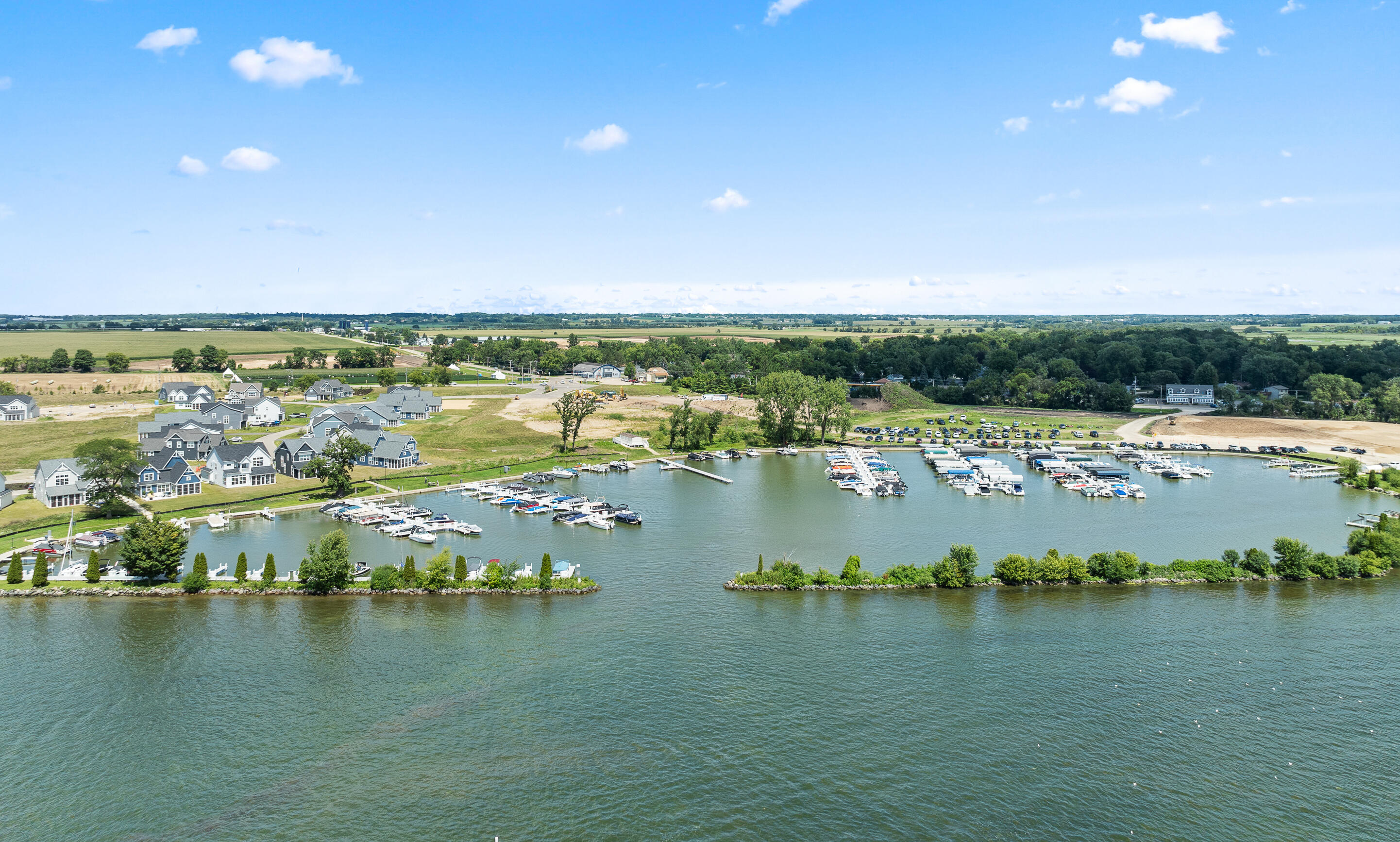 2724 Harbor Ct