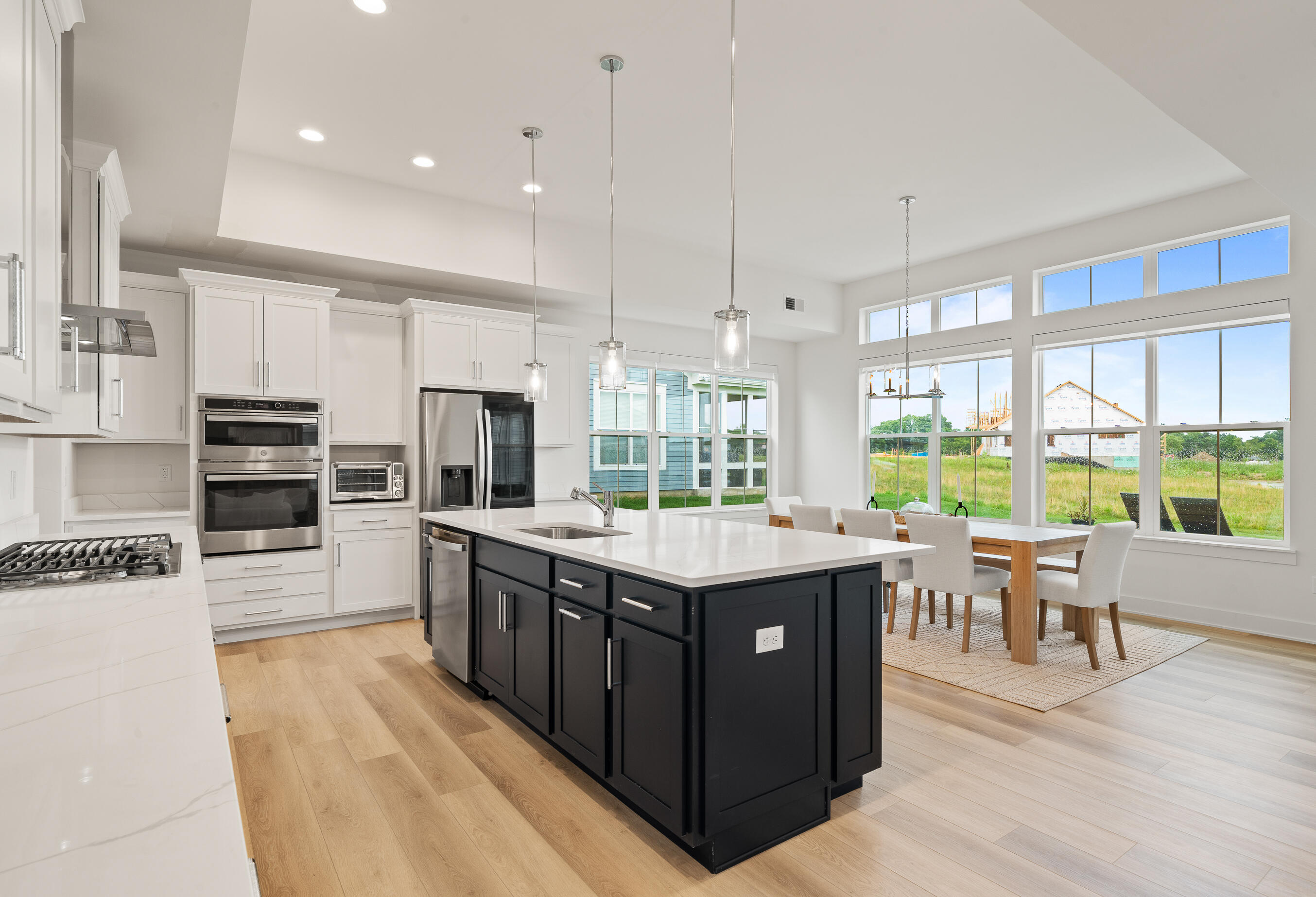 2724 Harbor Ct