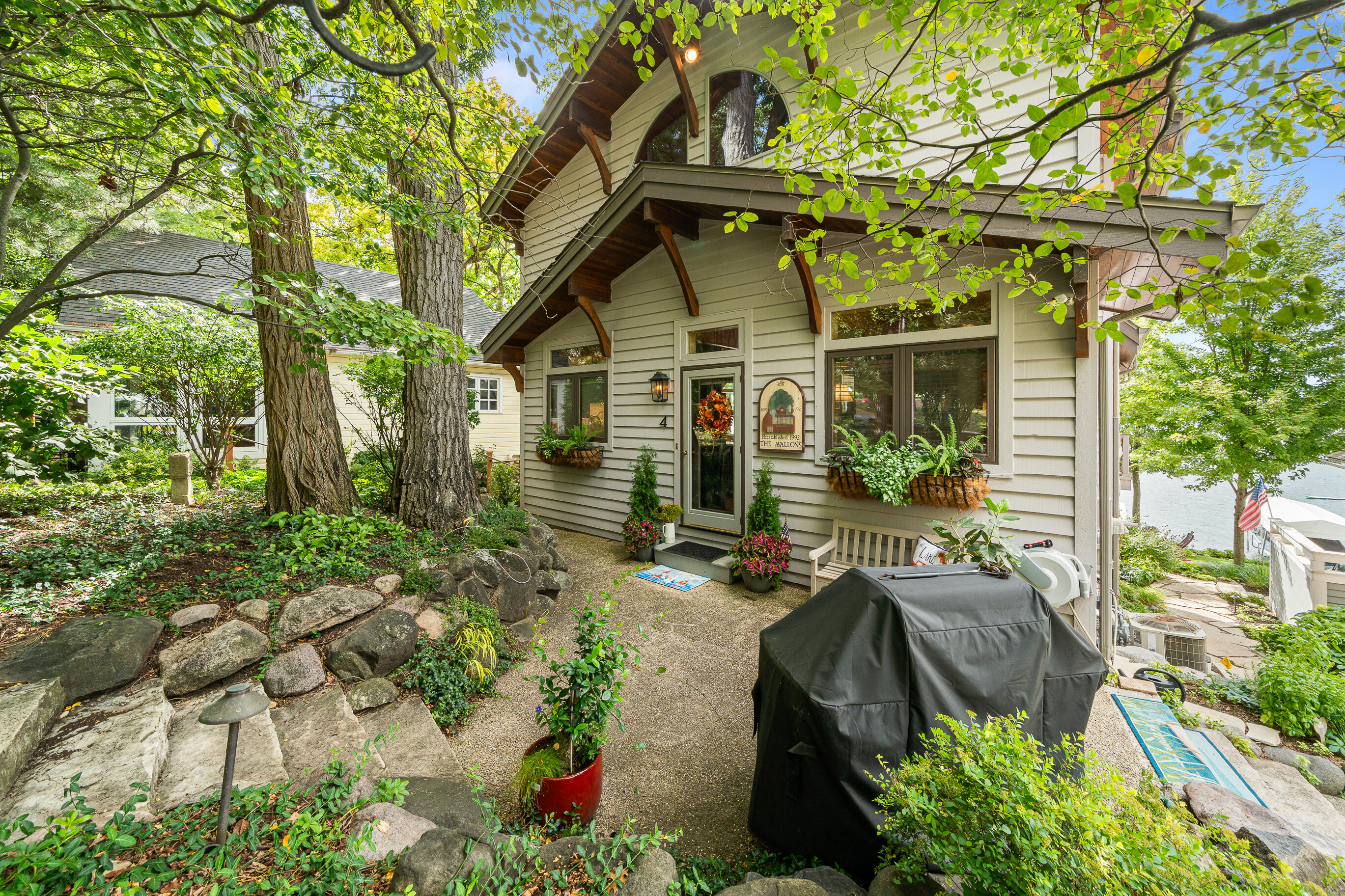 4 Dartmouth Rd