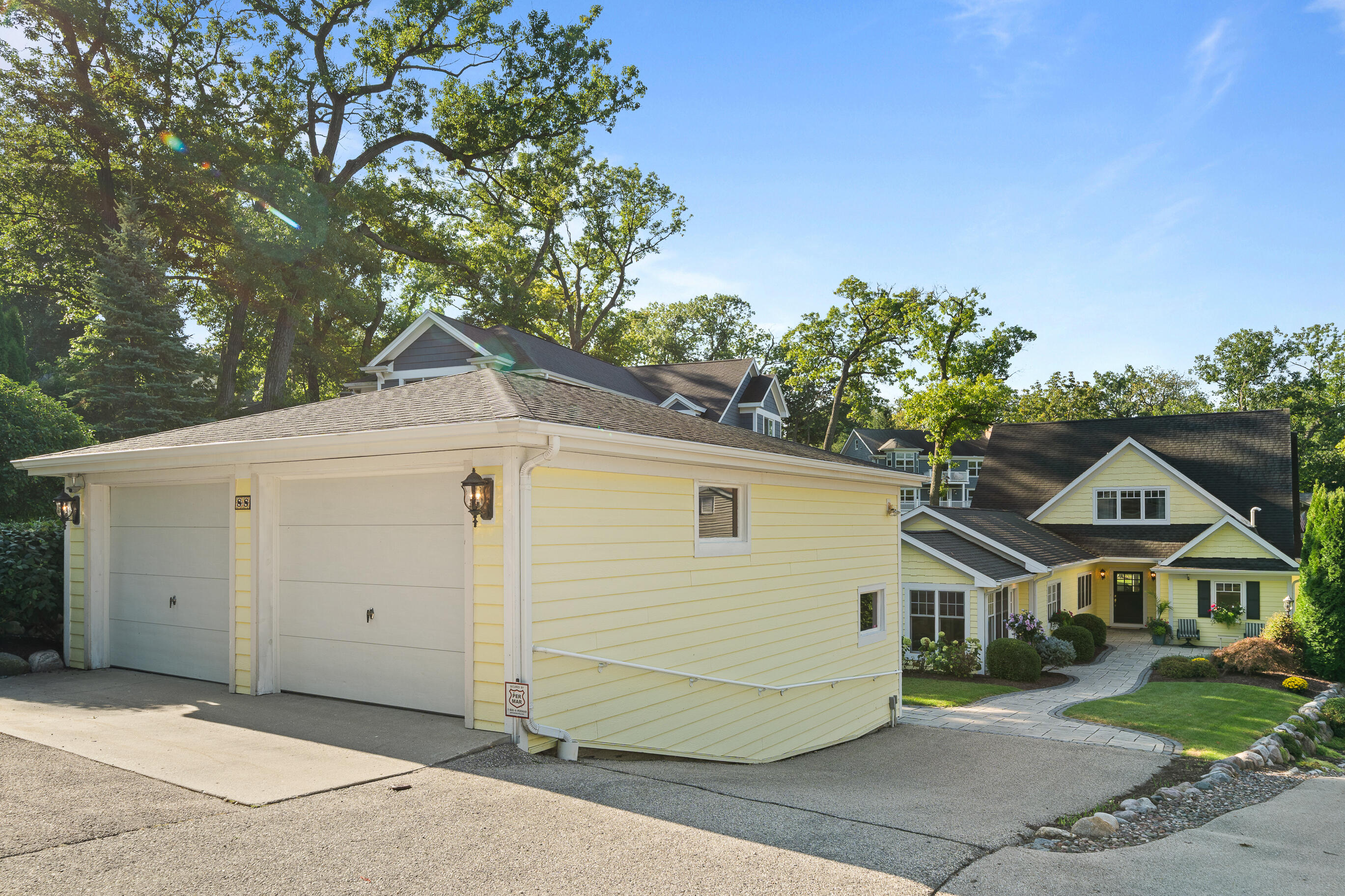 88 Oak Birch Dr