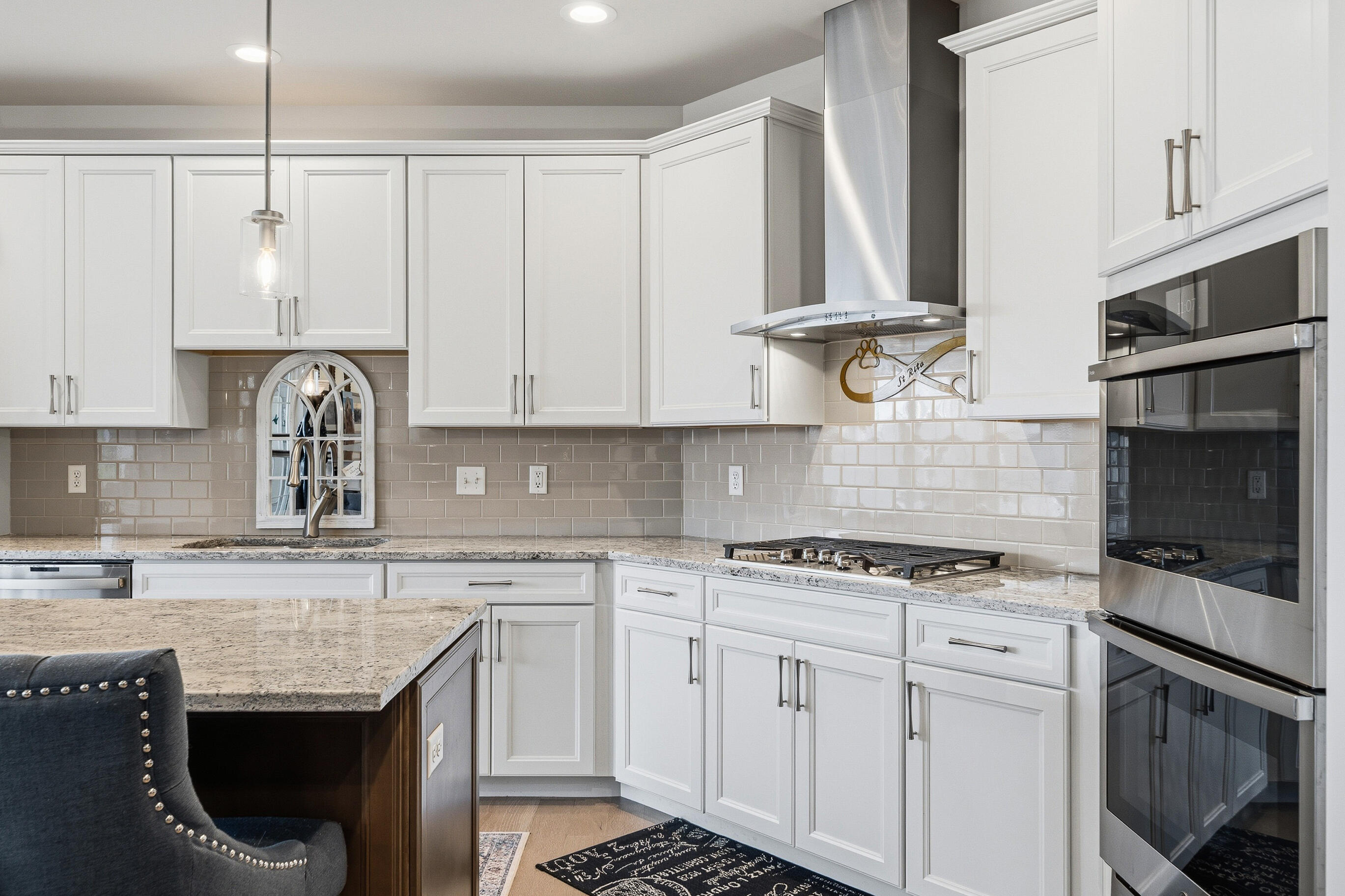 1740 Cobblestone Ct