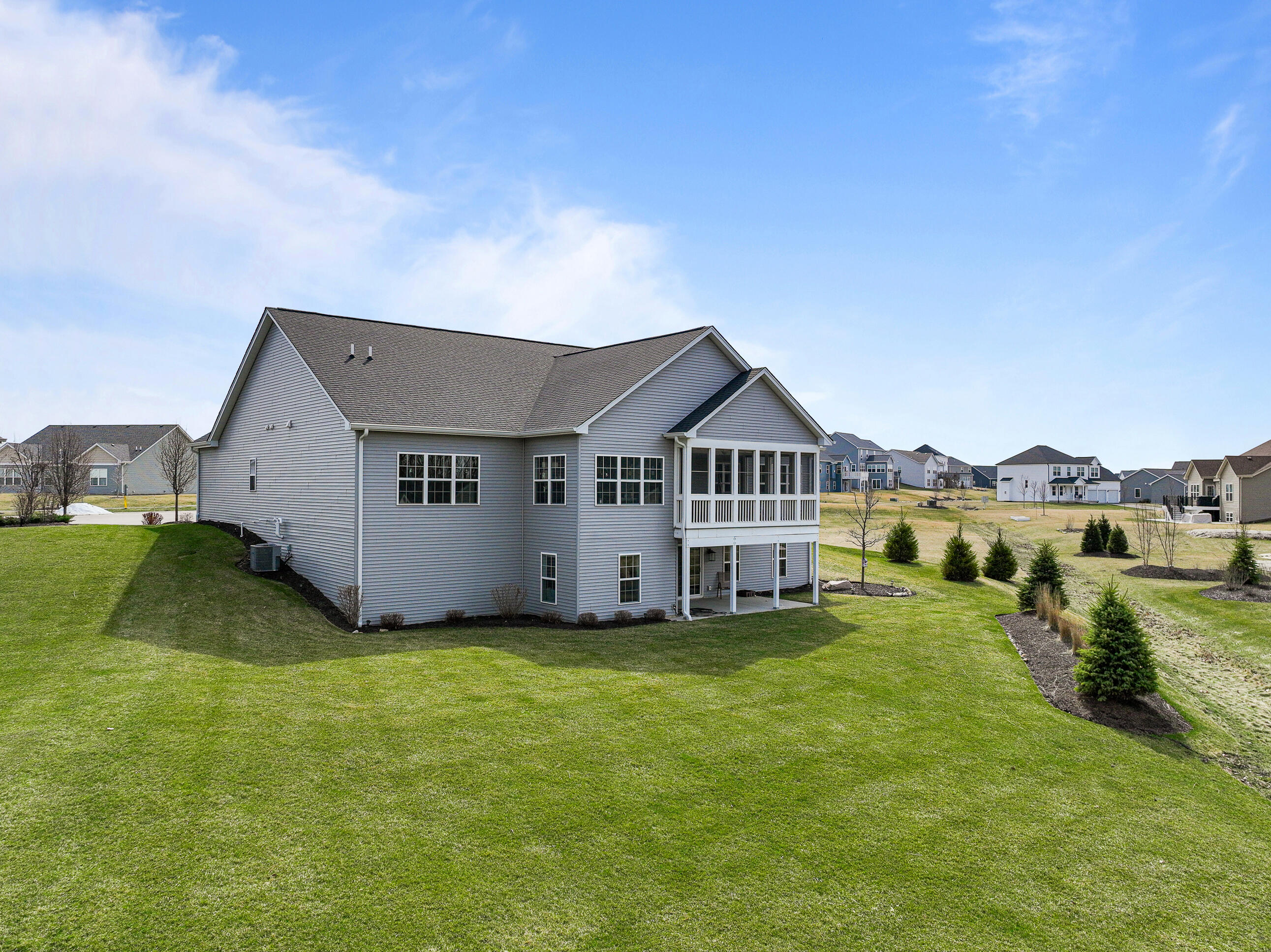 1740 Cobblestone Ct
