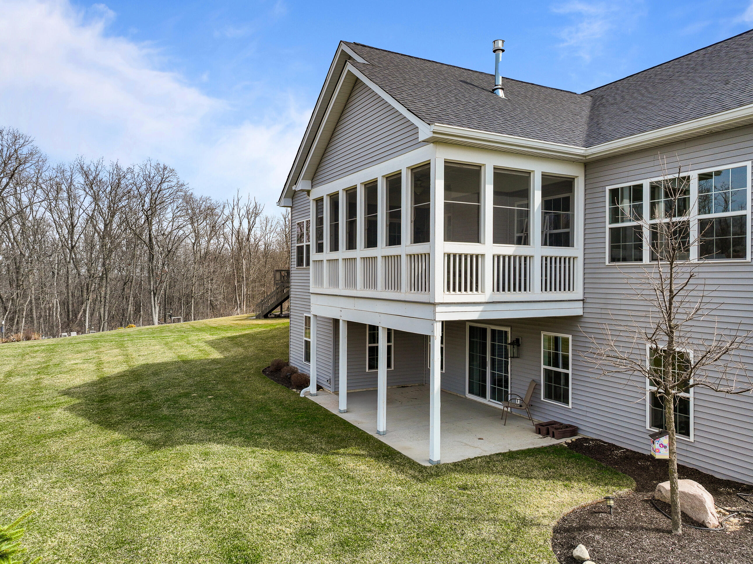 1740 Cobblestone Ct