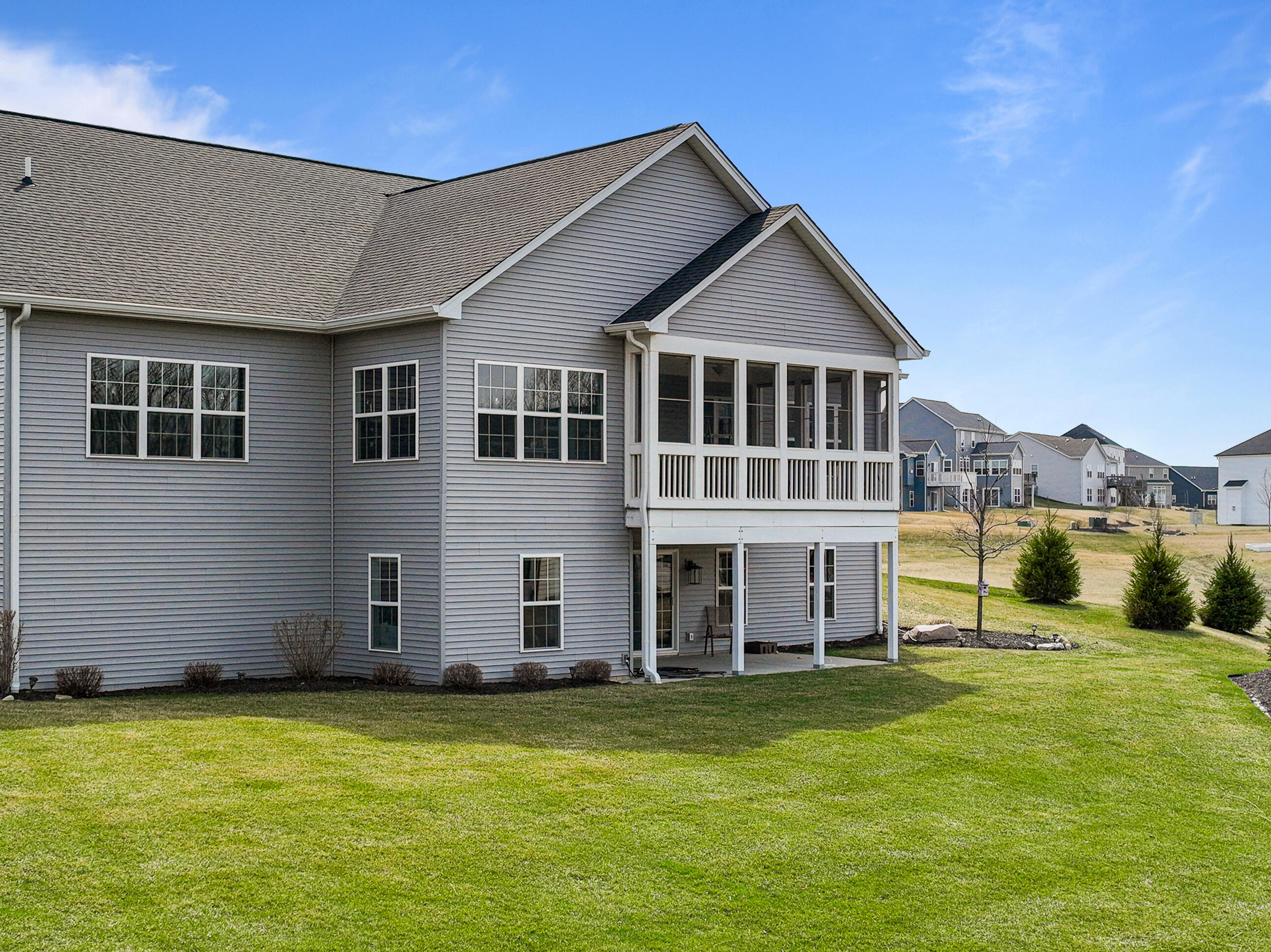 1740 Cobblestone Ct