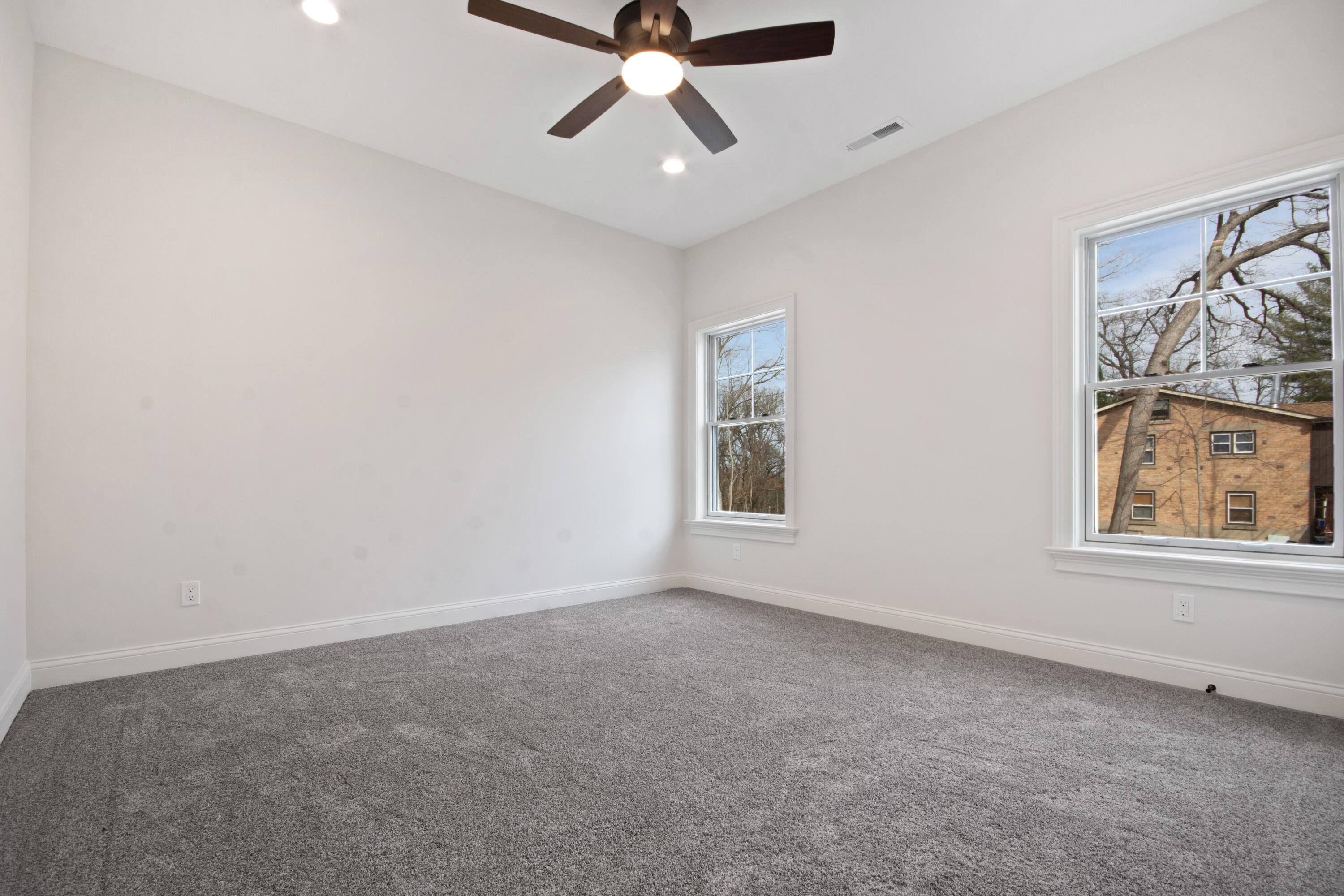 N2692 Forest Dr