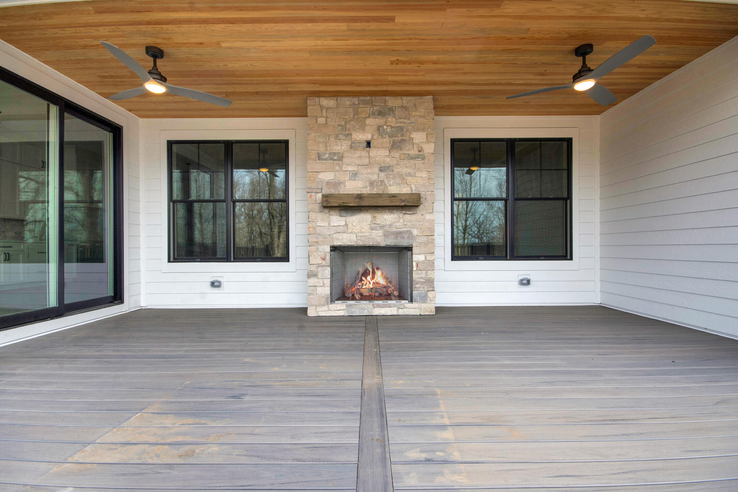 N2692 Forest Dr