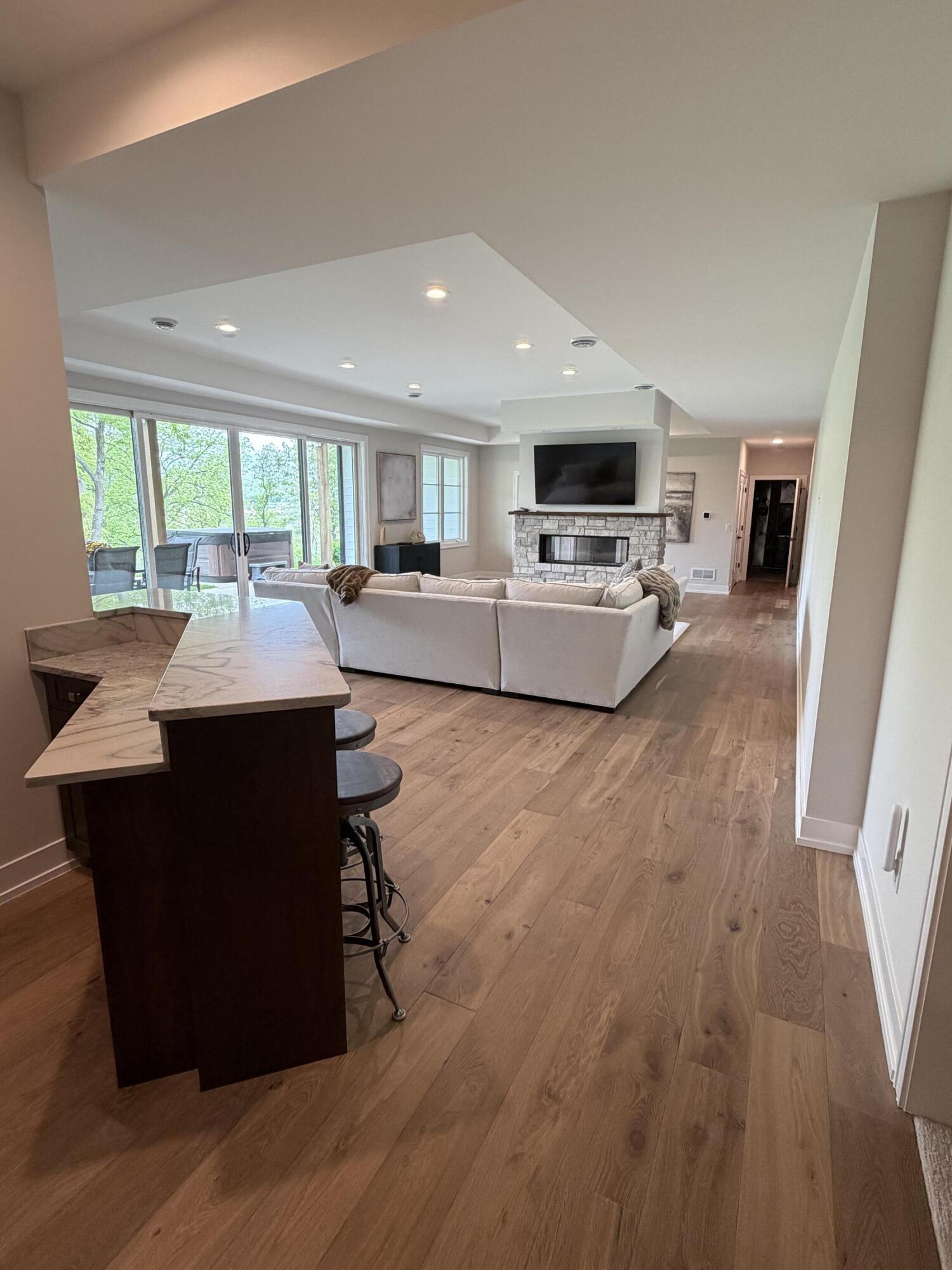 W4464 Lakeview Glen Dr