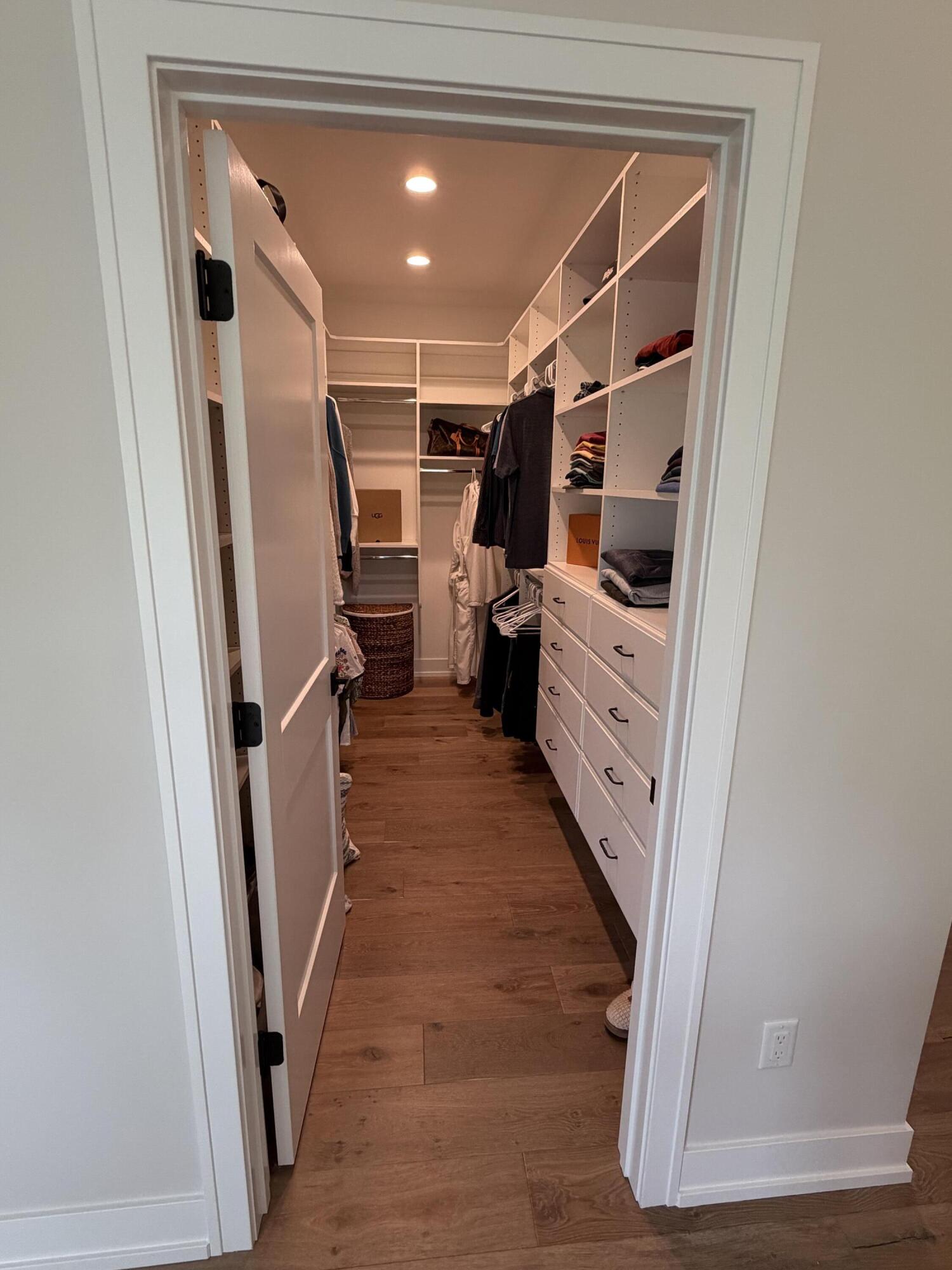 W4464 Lakeview Glen Dr