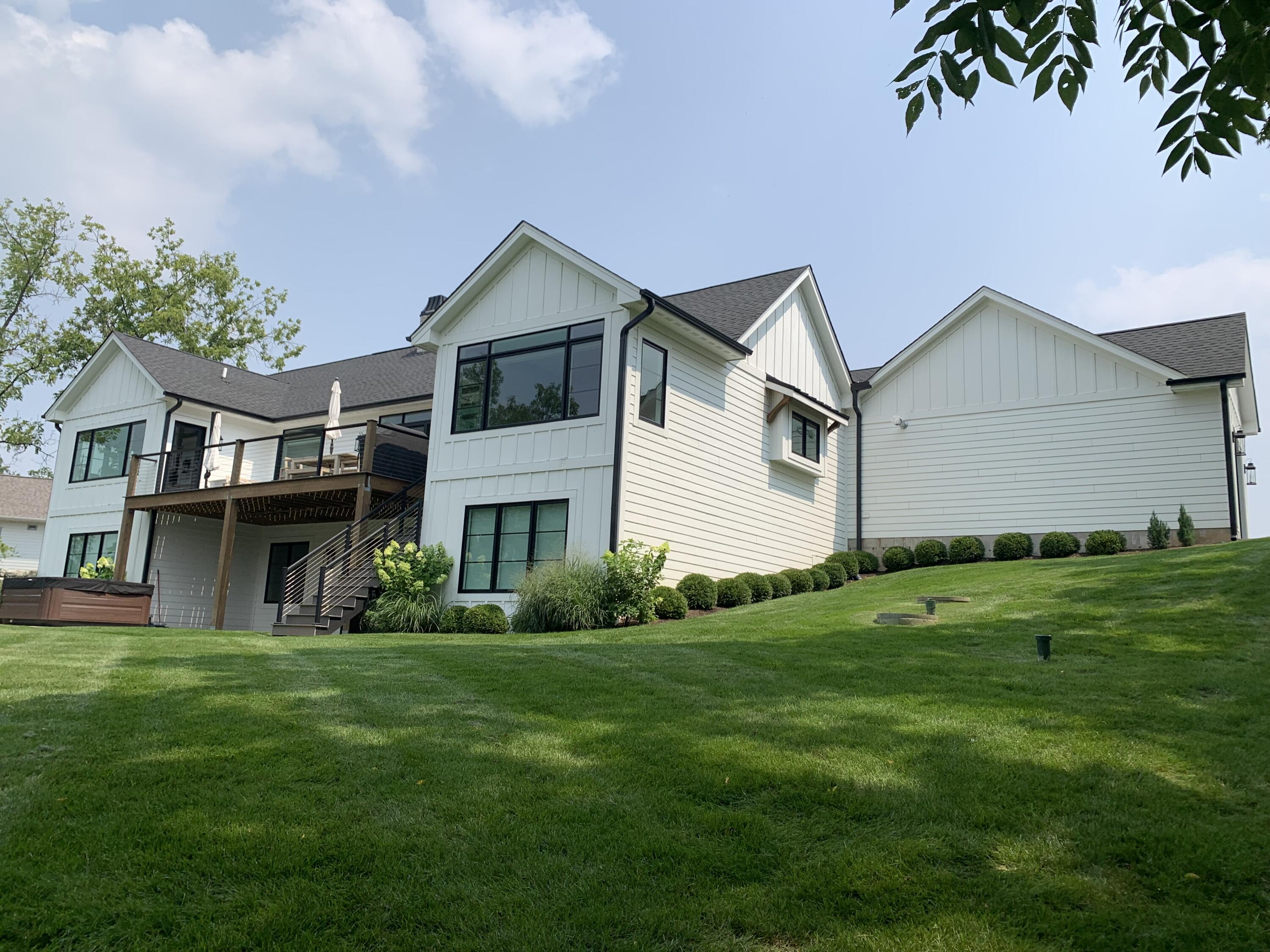 W4464 Lakeview Glen Dr