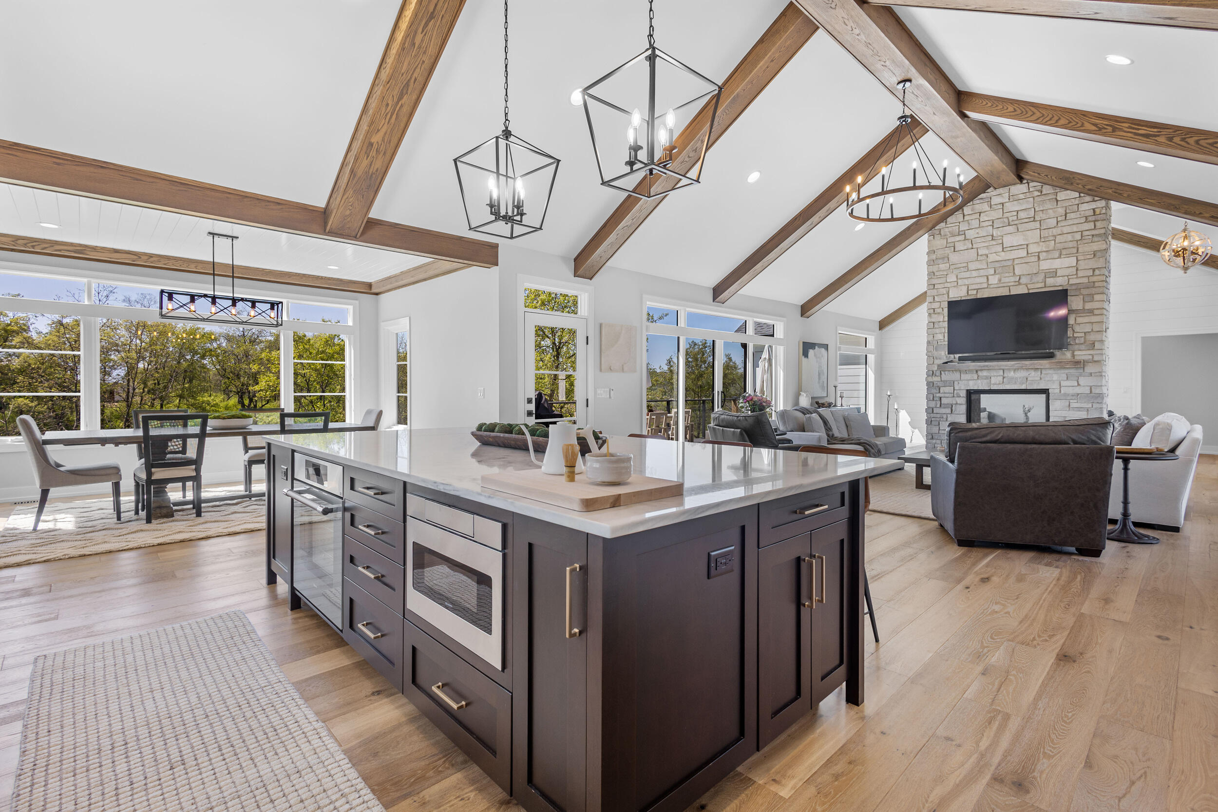 W4464 Lakeview Glen Dr