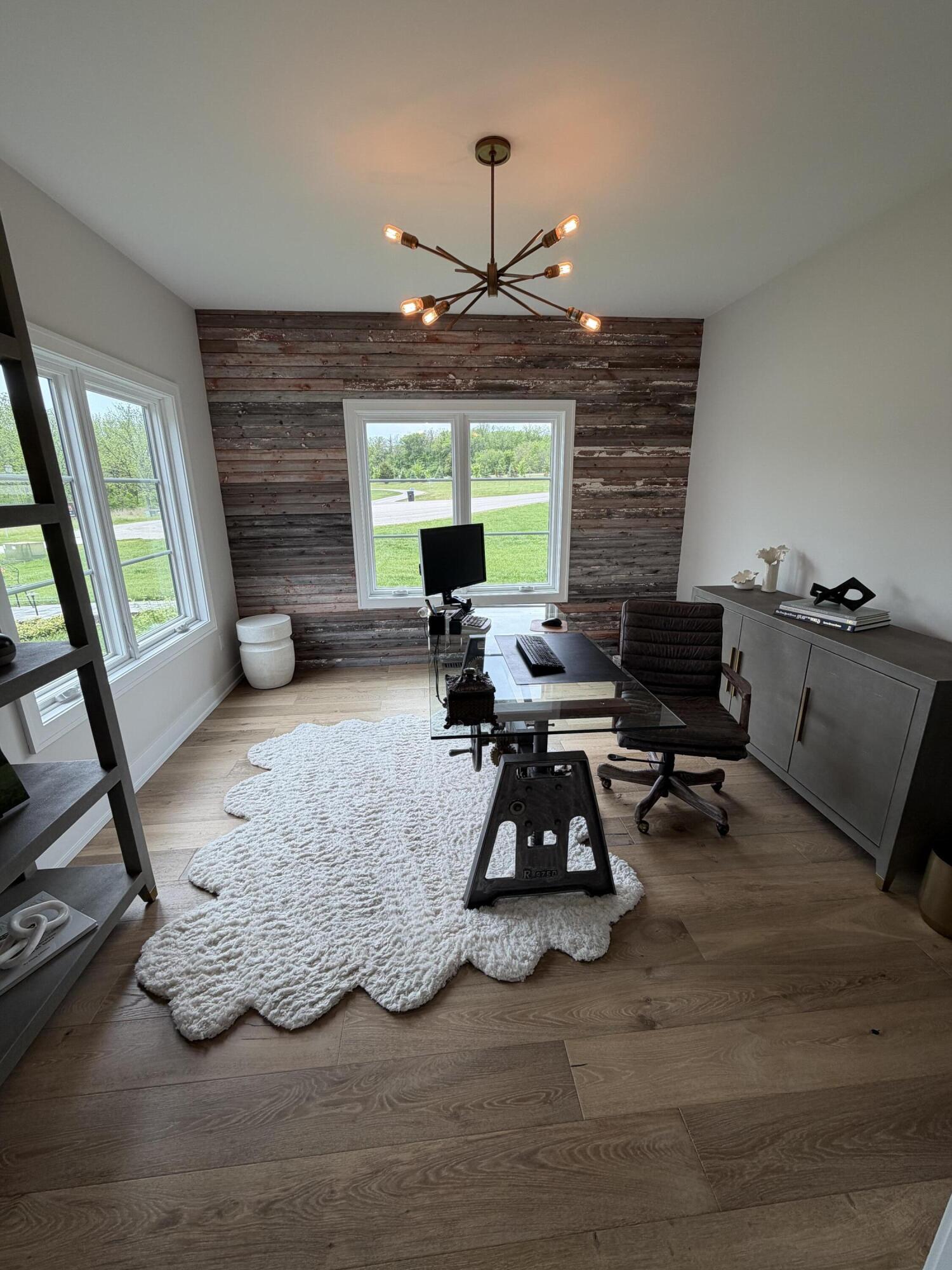 W4464 Lakeview Glen Dr