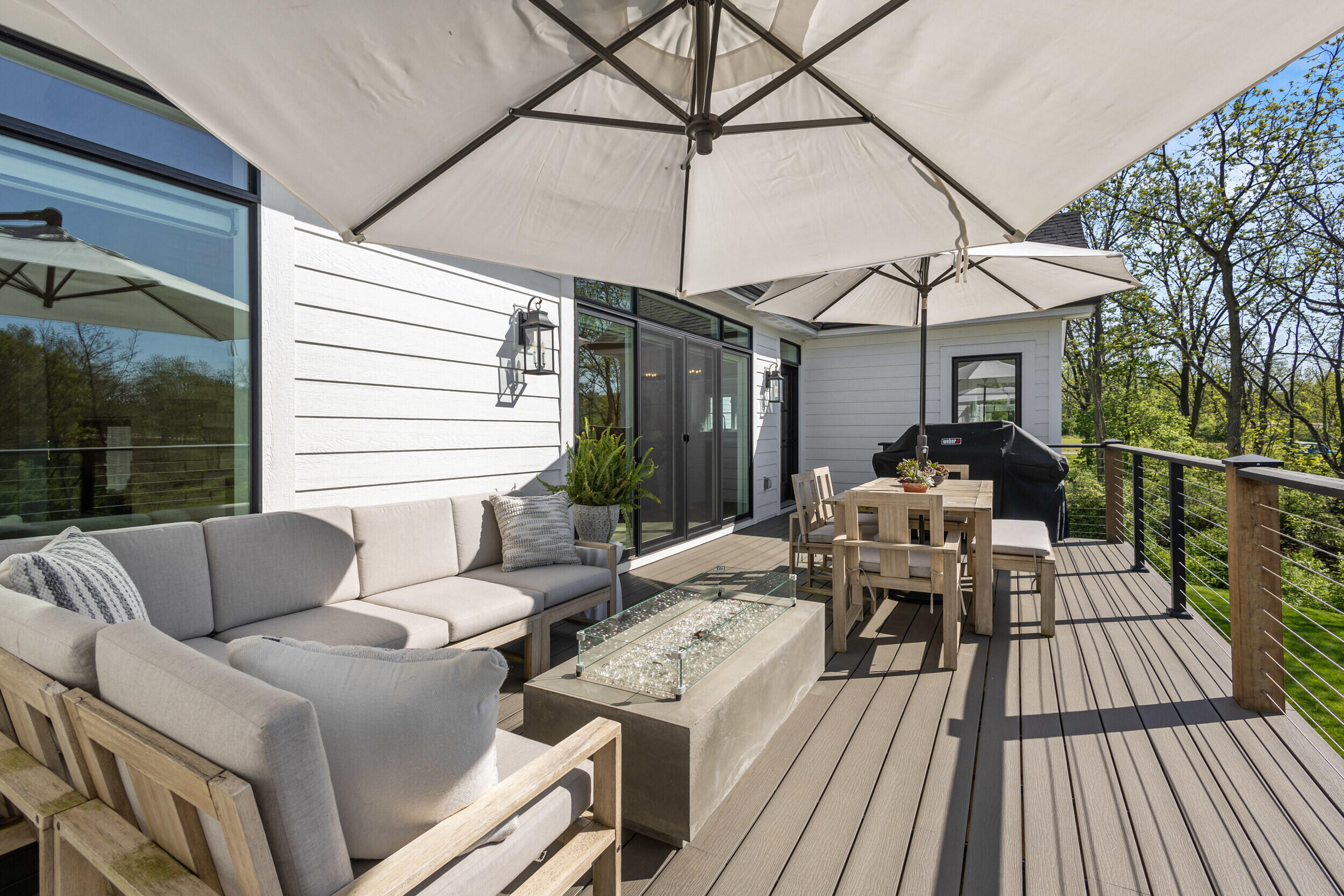 W4464 Lakeview Glen Dr