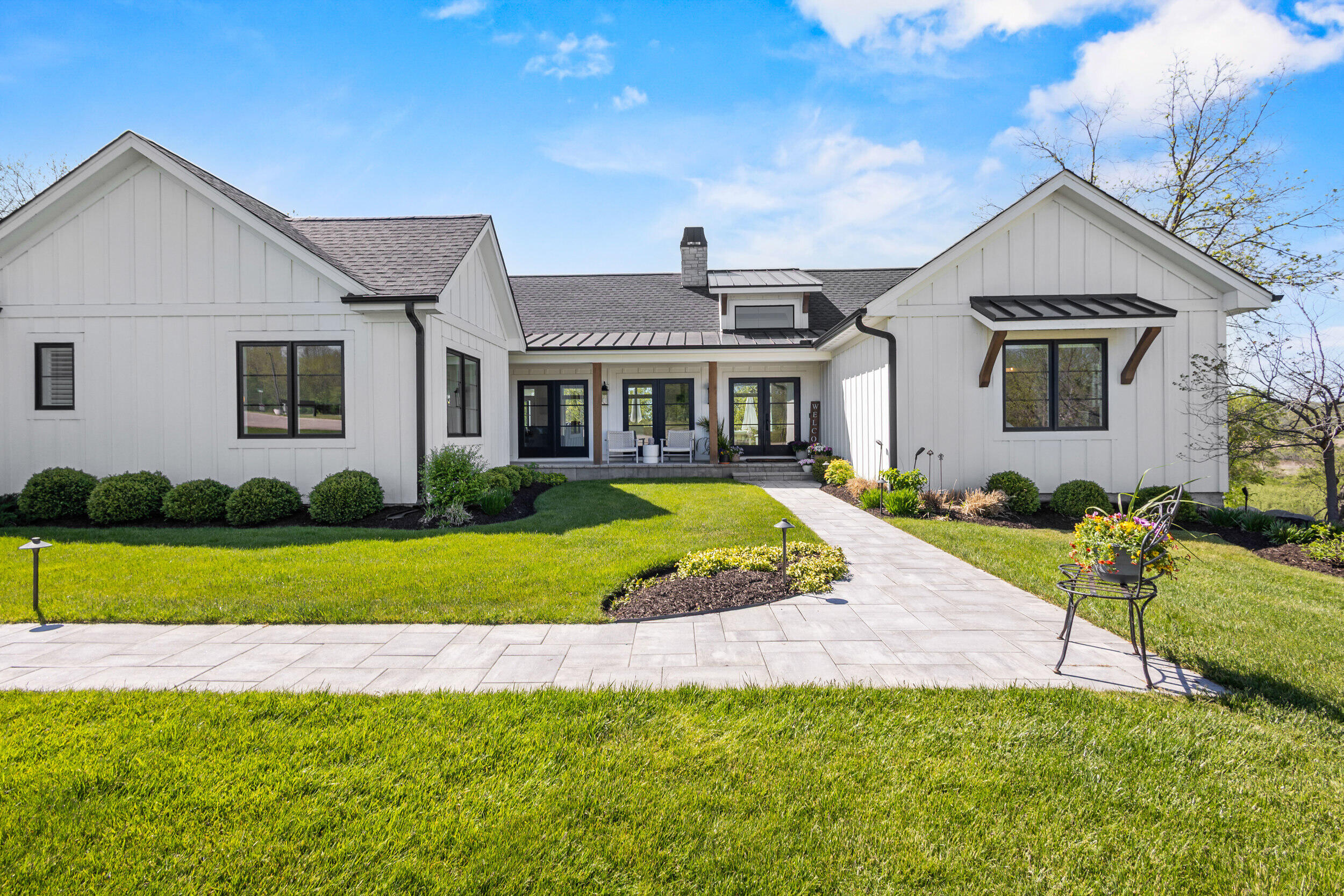 W4464 Lakeview Glen Dr