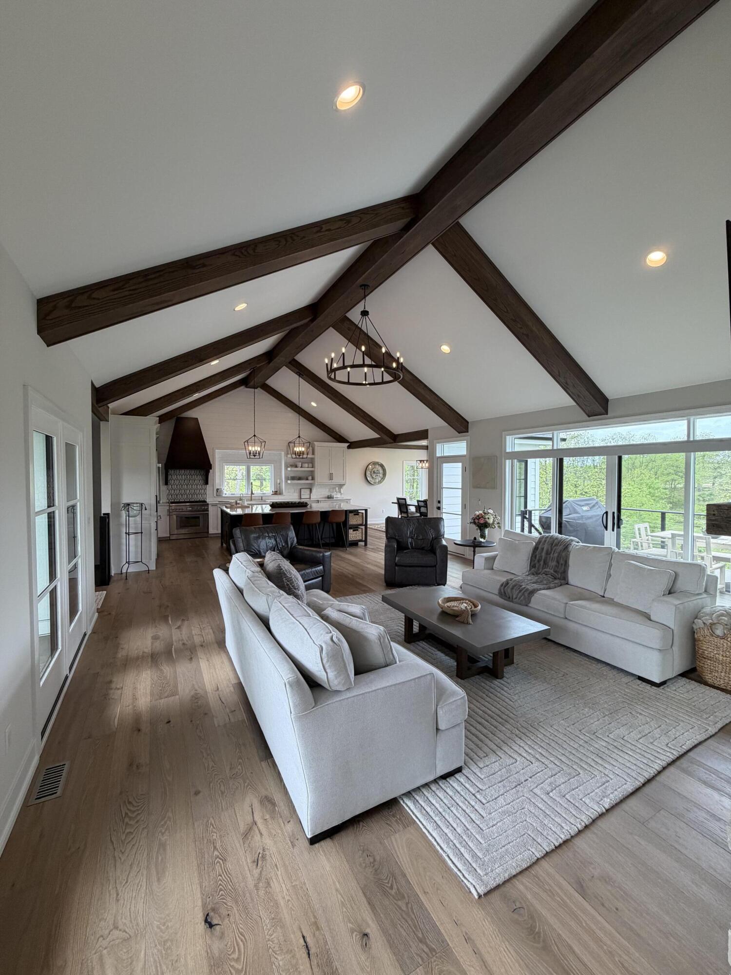 W4464 Lakeview Glen Dr