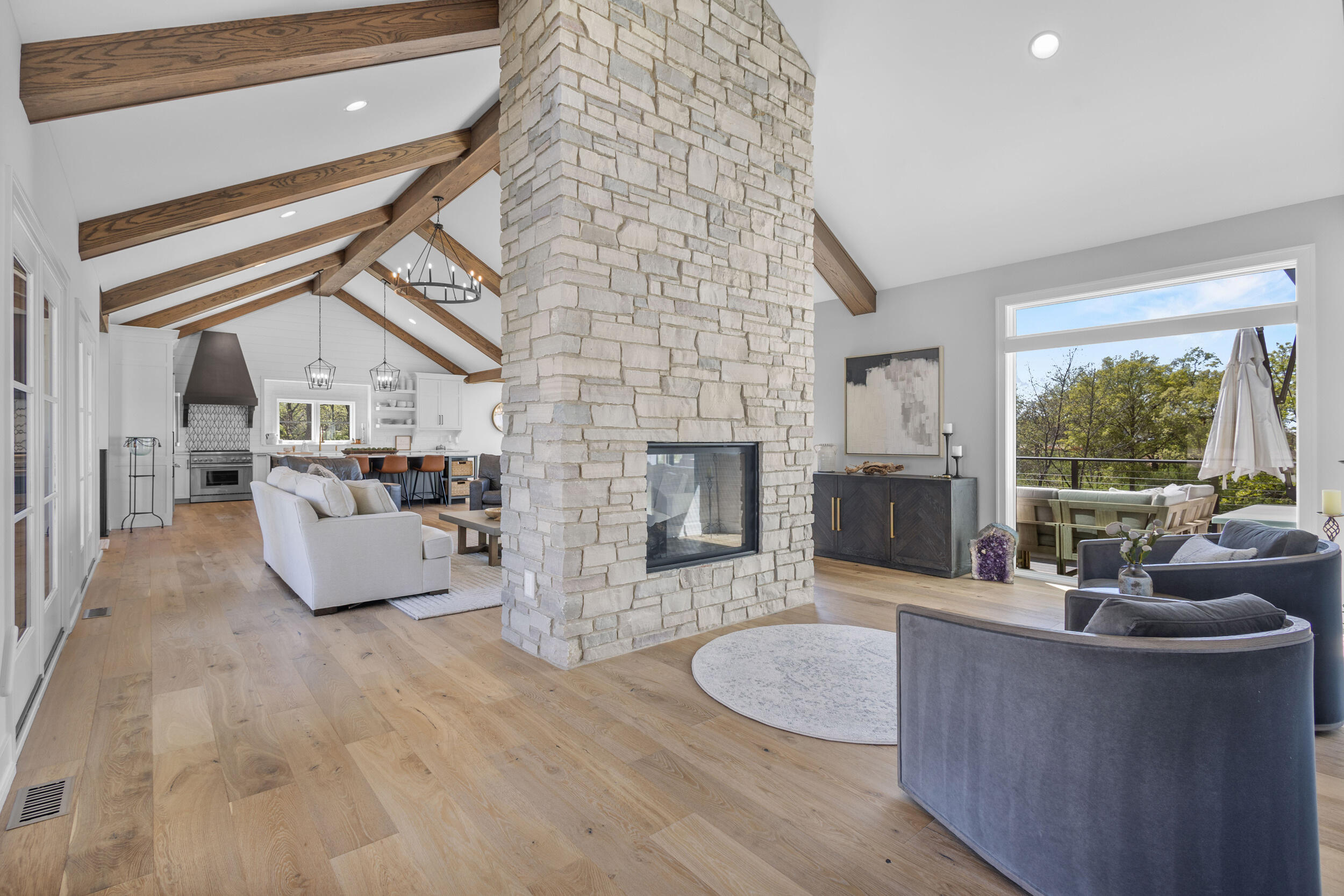 W4464 Lakeview Glen Dr