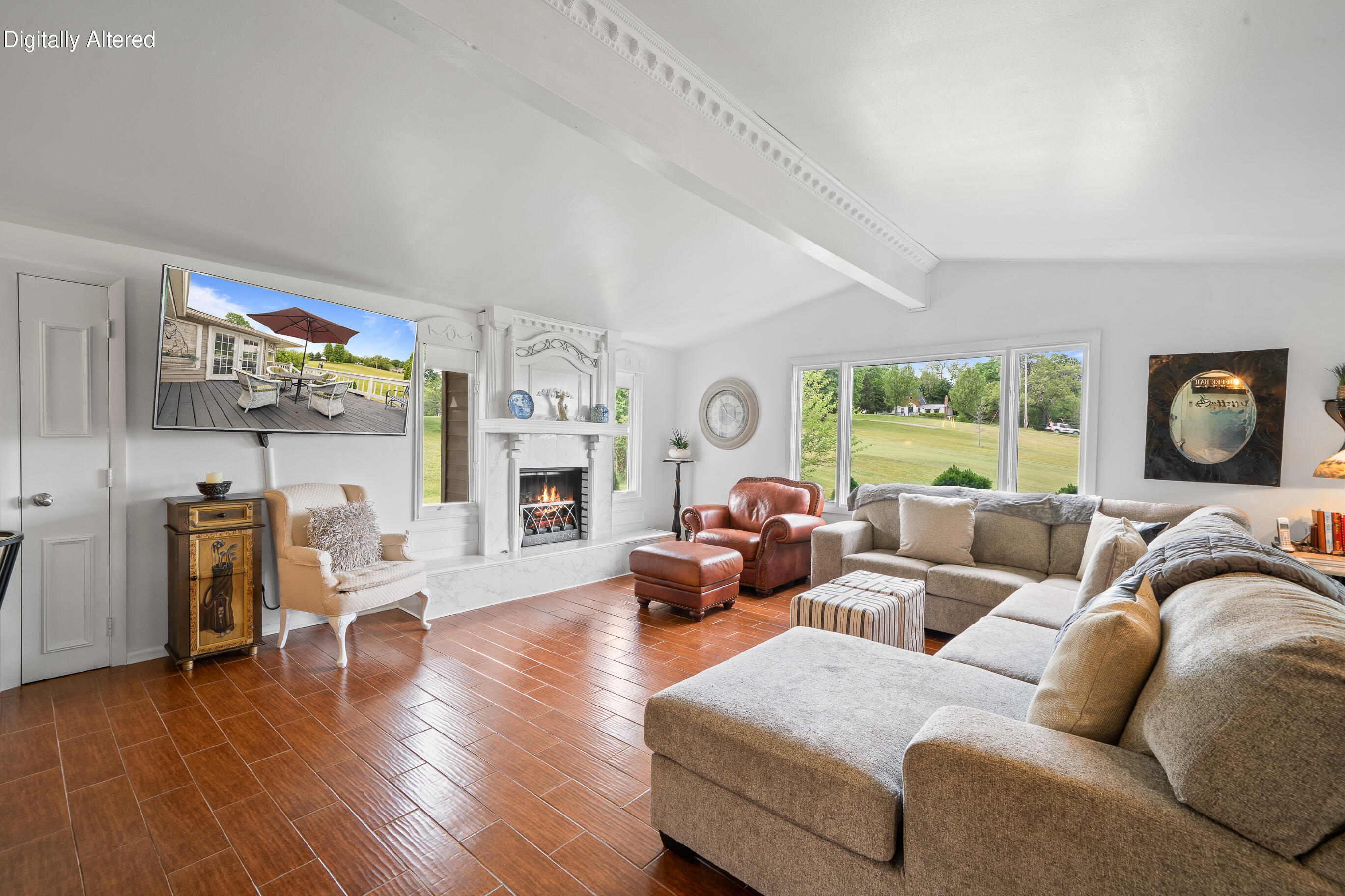 262 Castle Ter