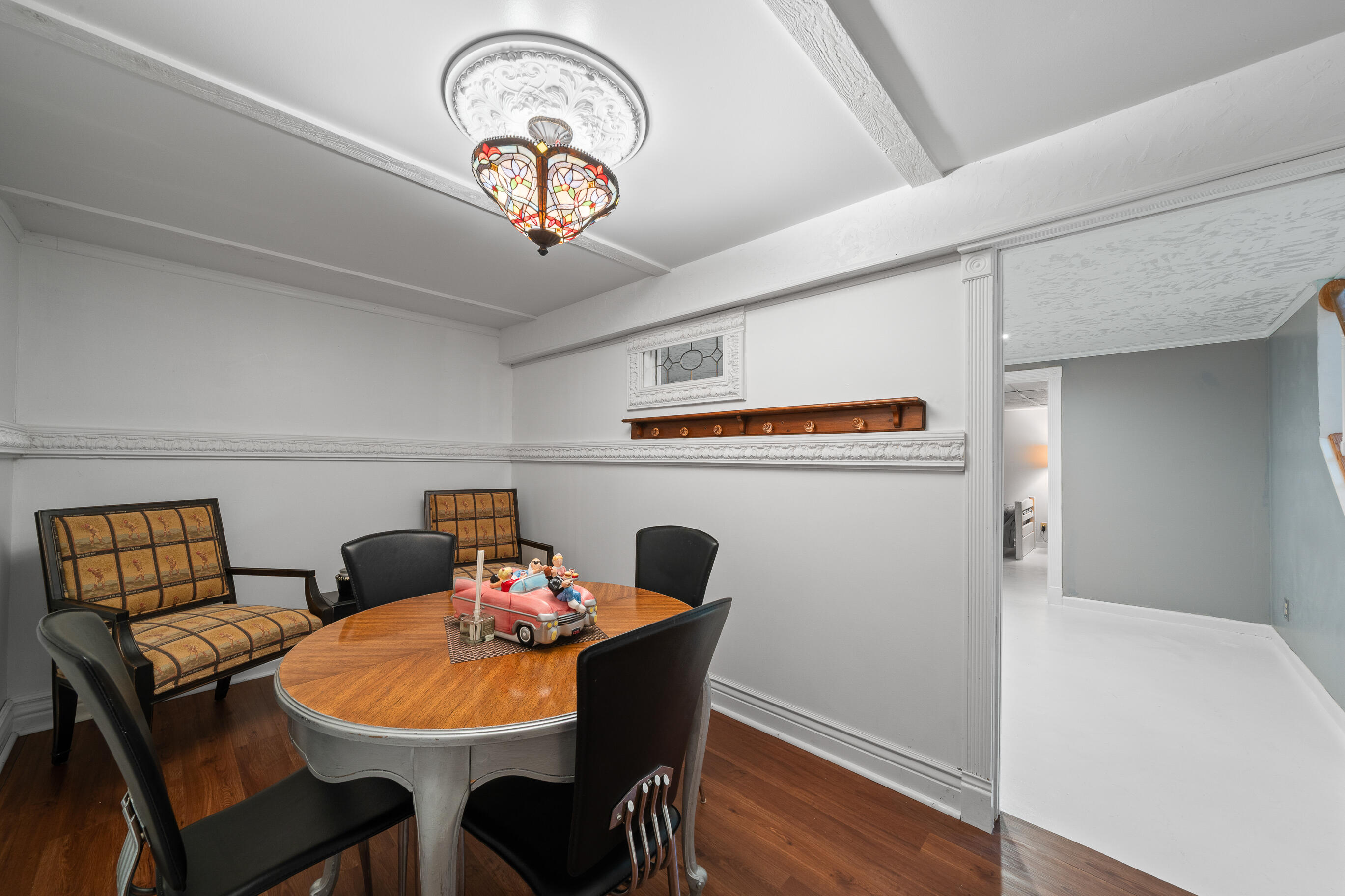 262 Castle Ter