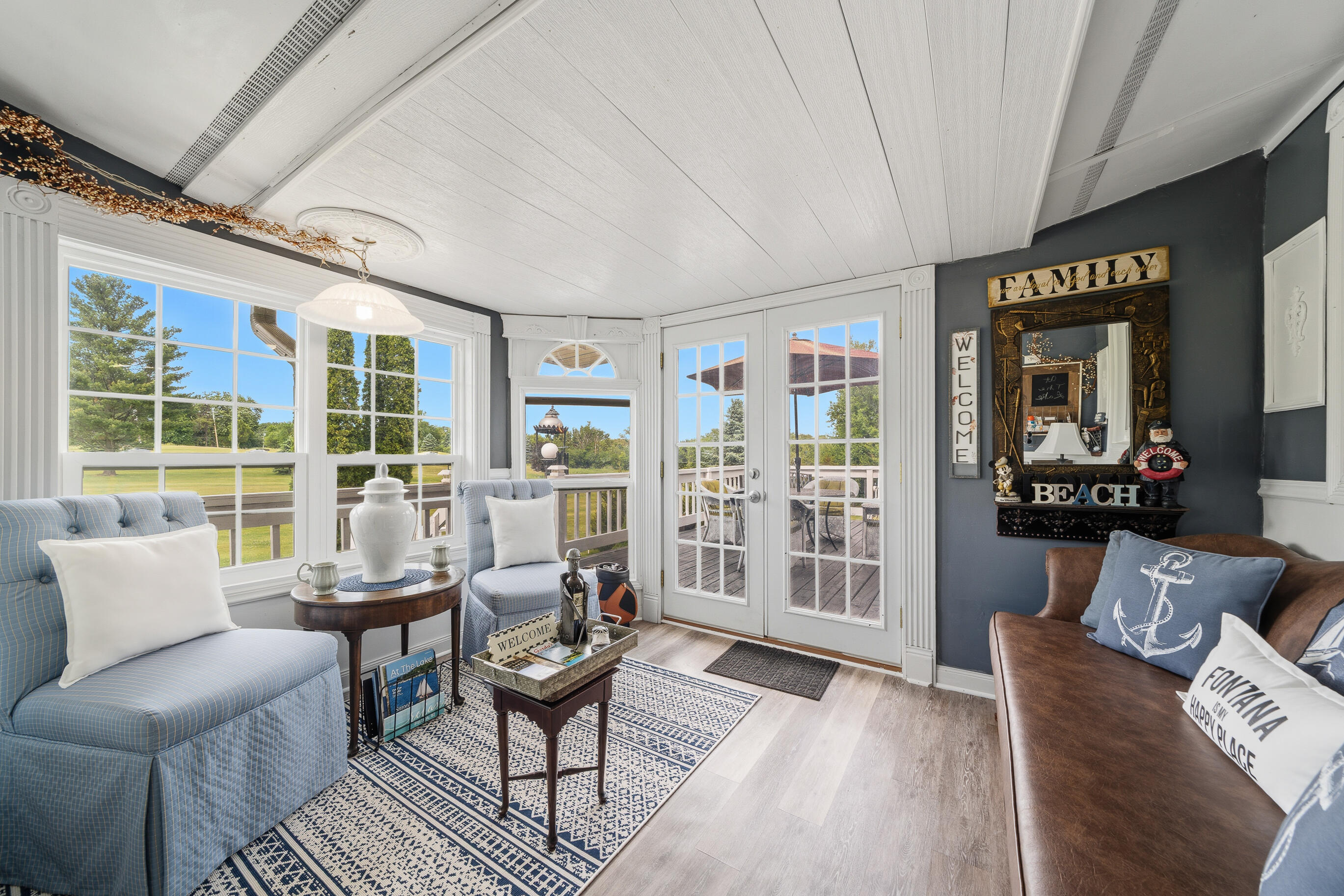 262 Castle Ter