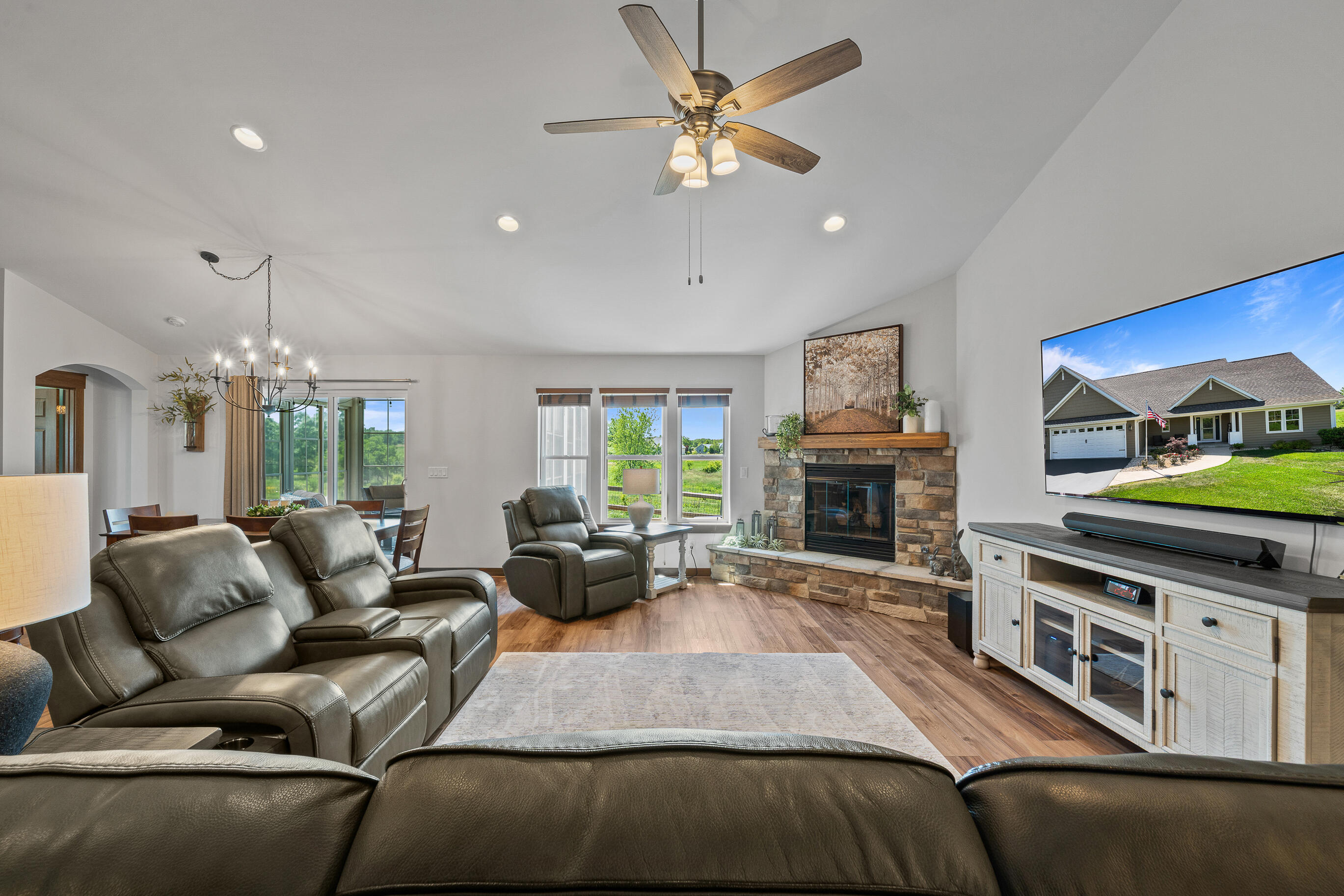 N1451 Maple Ridge Rd