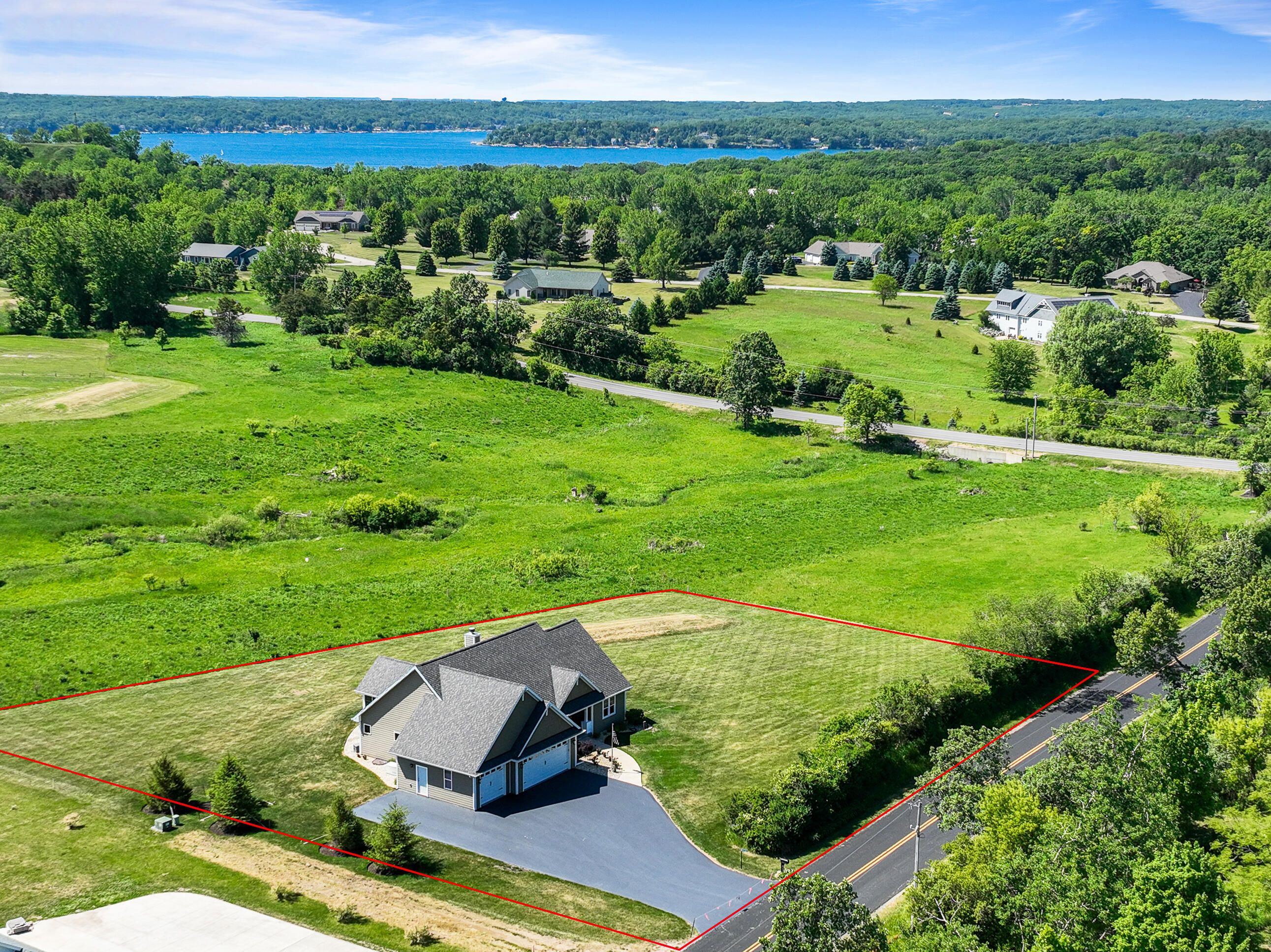 N1451 Maple Ridge Rd